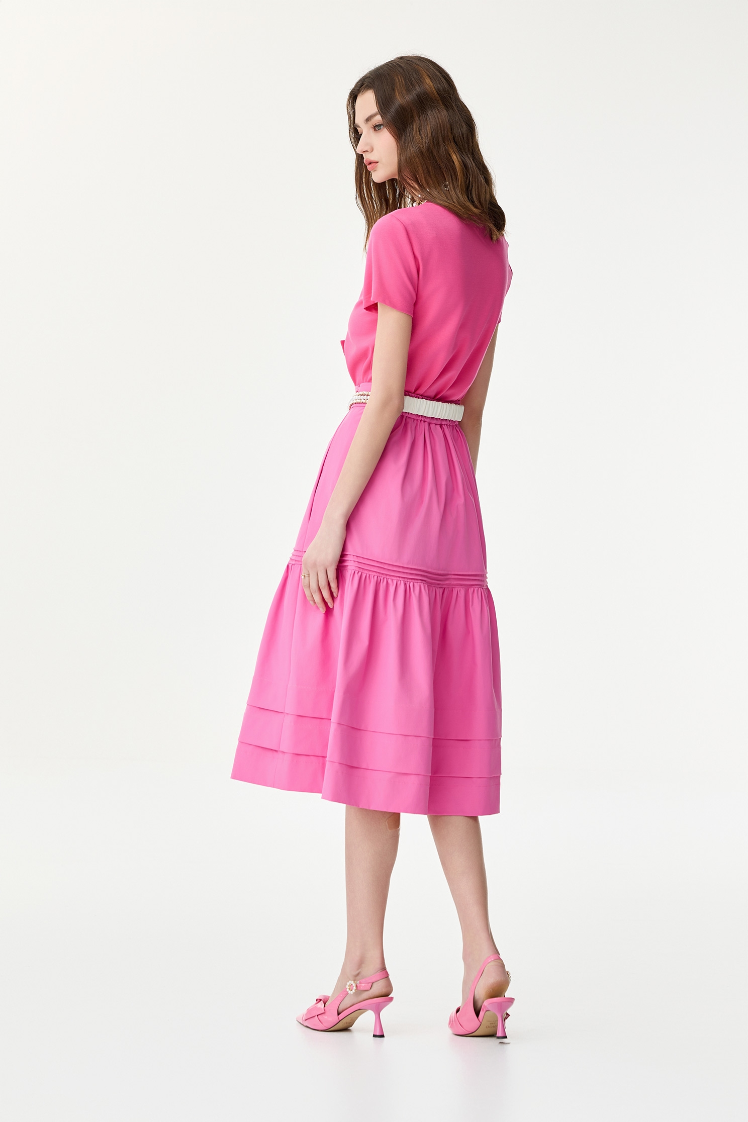 3-D Floral Detail Short Sleeve Tee3-D Floral Detail Short Sleeve Tee,T-shirts,Tops,Season (SS) Look