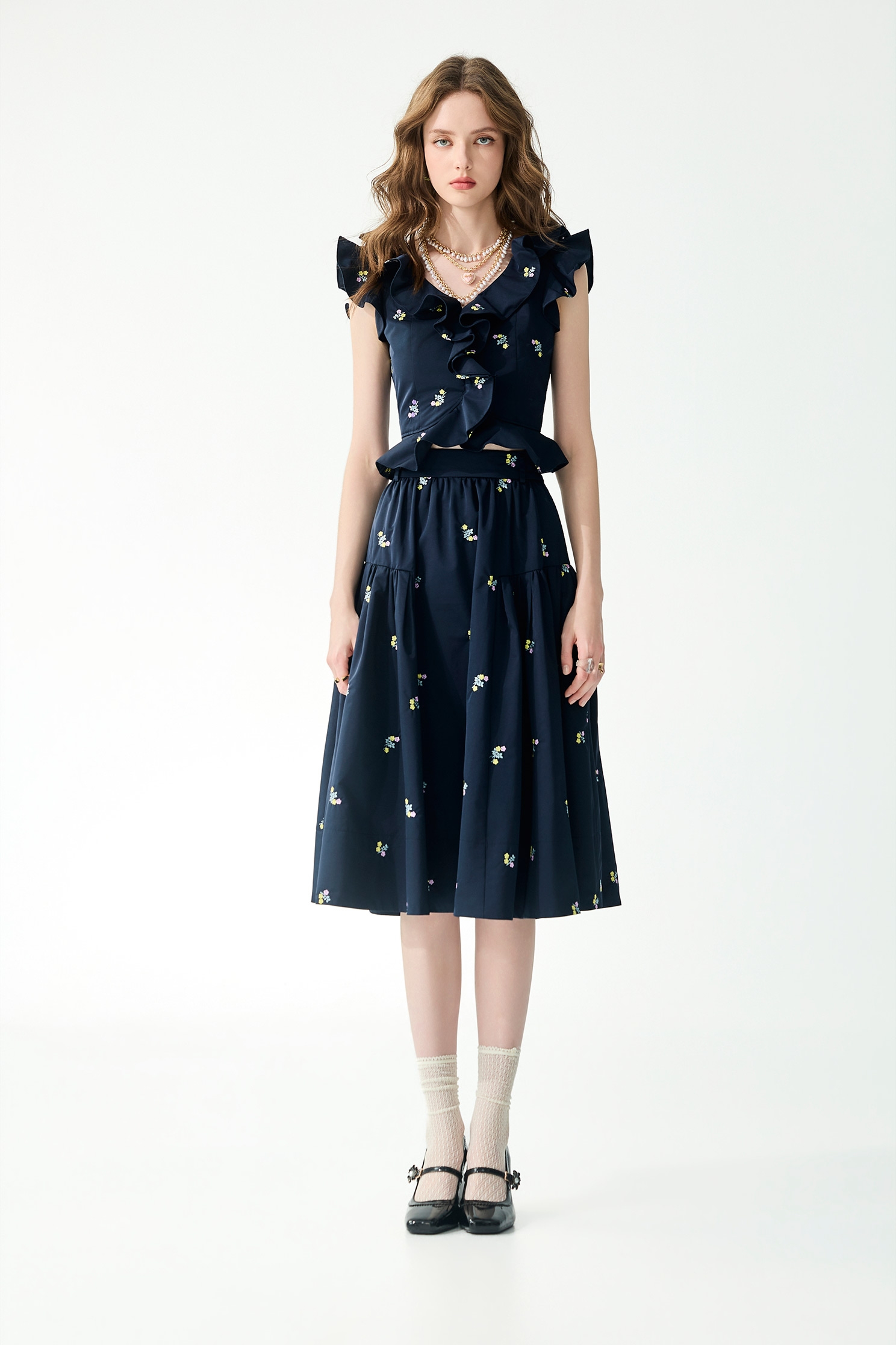 Floral Embroidery Detail Ruffle VestFloral Embroidery Detail Ruffle Vest,sleeveless tops,Tops,Embroidered,Season (SS) Look,sleeveless tops