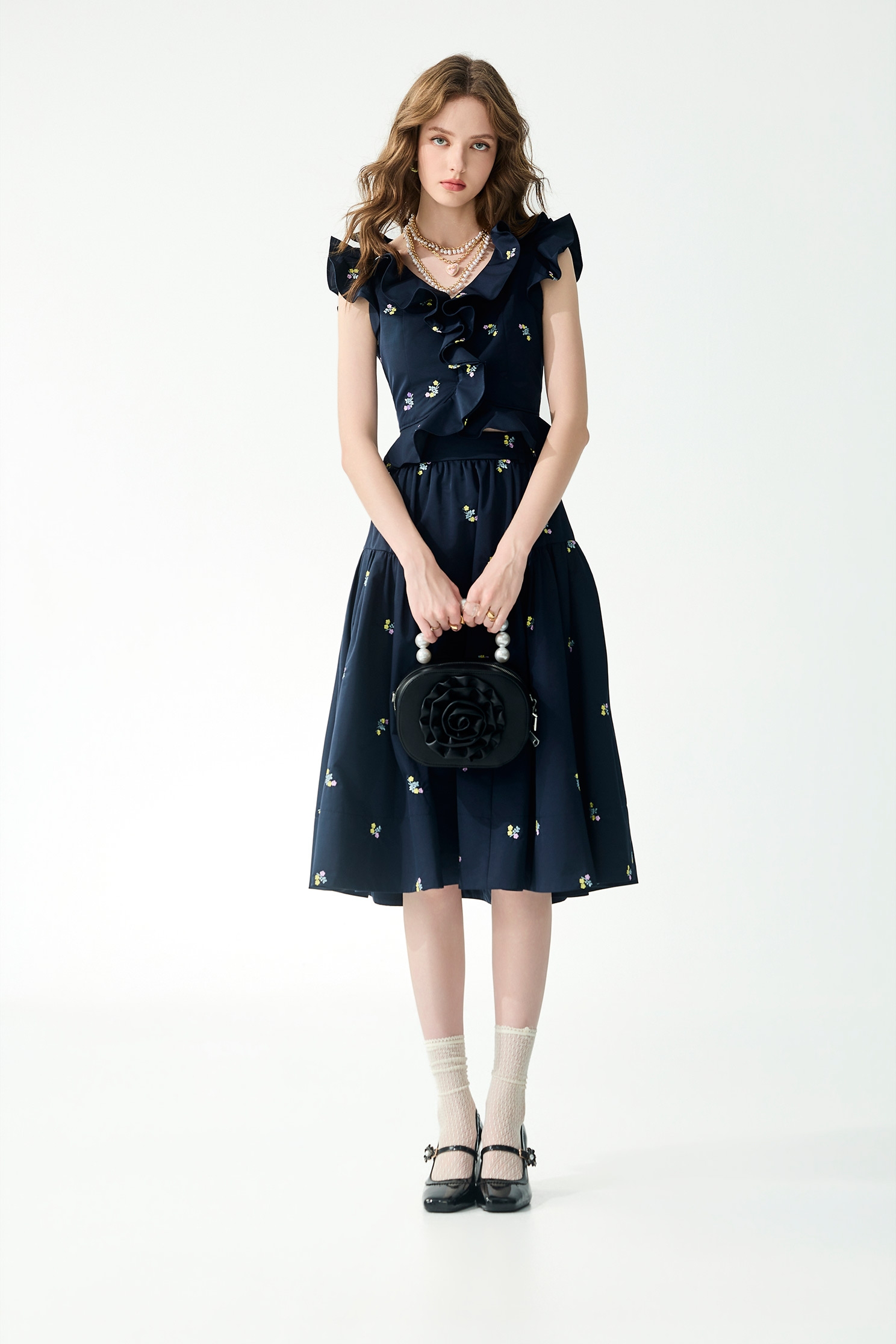 Floral Embroidery Detail Ruffle VestFloral Embroidery Detail Ruffle Vest,sleeveless tops,Tops,Embroidered,Season (SS) Look,sleeveless tops