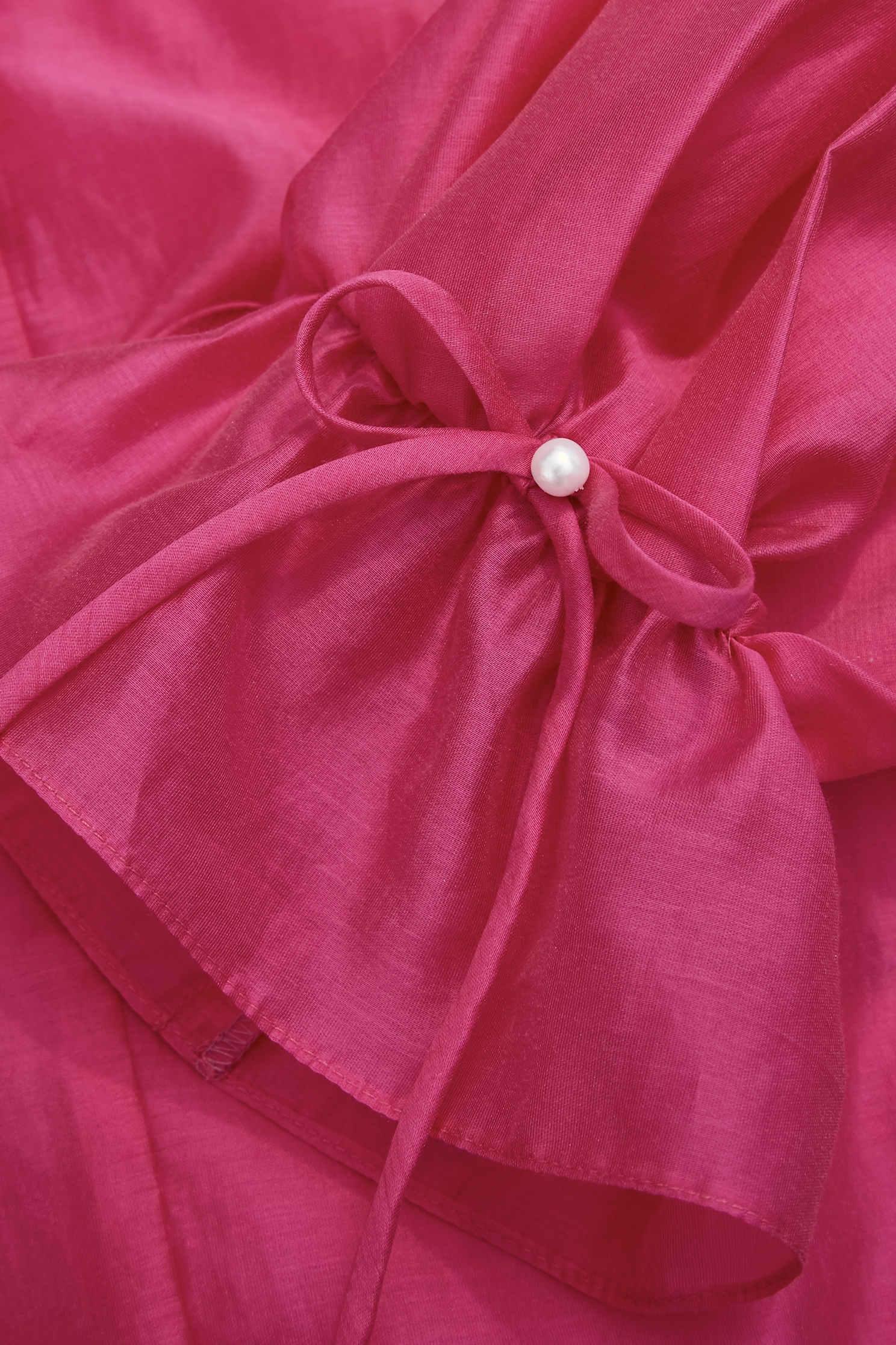 Flounce Neckline Long Sleeve TopFlounce Neckline Long Sleeve Top,Tops,Season (SS) Look,bows