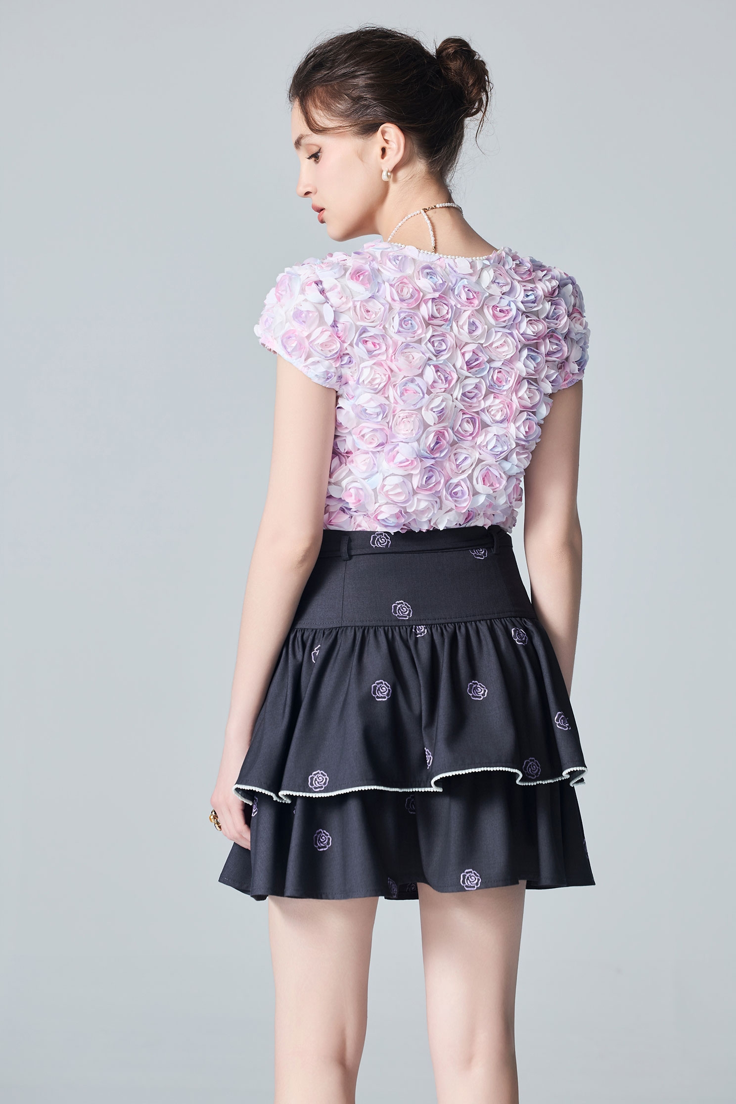 3-D Rose Detail Mesh Top3-D Rose Detail Mesh Top,sleeveless tops,Tops,pearl,Season (AW) Look,Mesh fabric,sleeveless tops