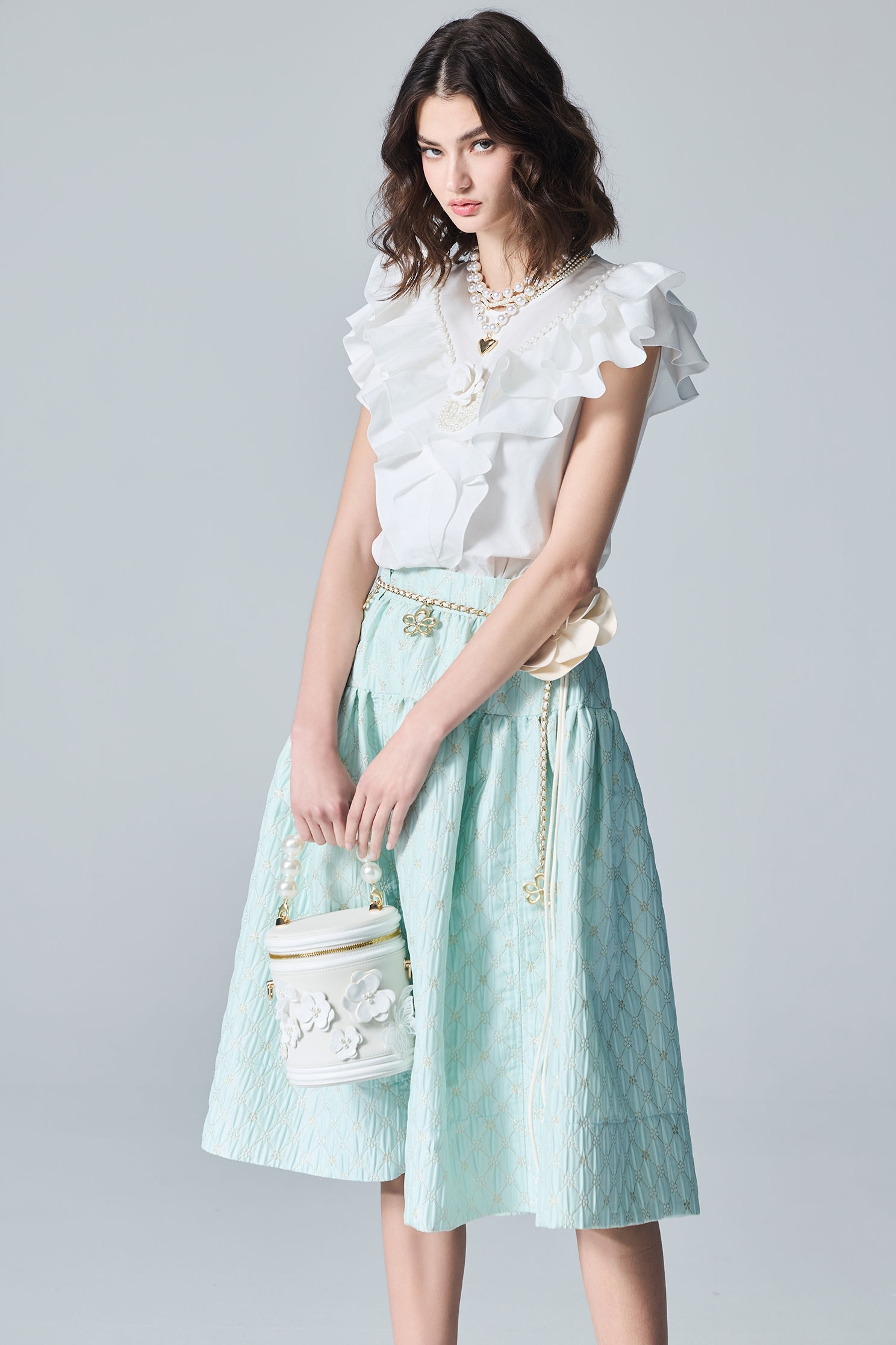 Rose Brooch Double Layer Ruffle TopRose Brooch Double Layer Ruffle Top,sleeveless tops,Tops,pearl,White tops,Season (AW) Look,sleeveless tops