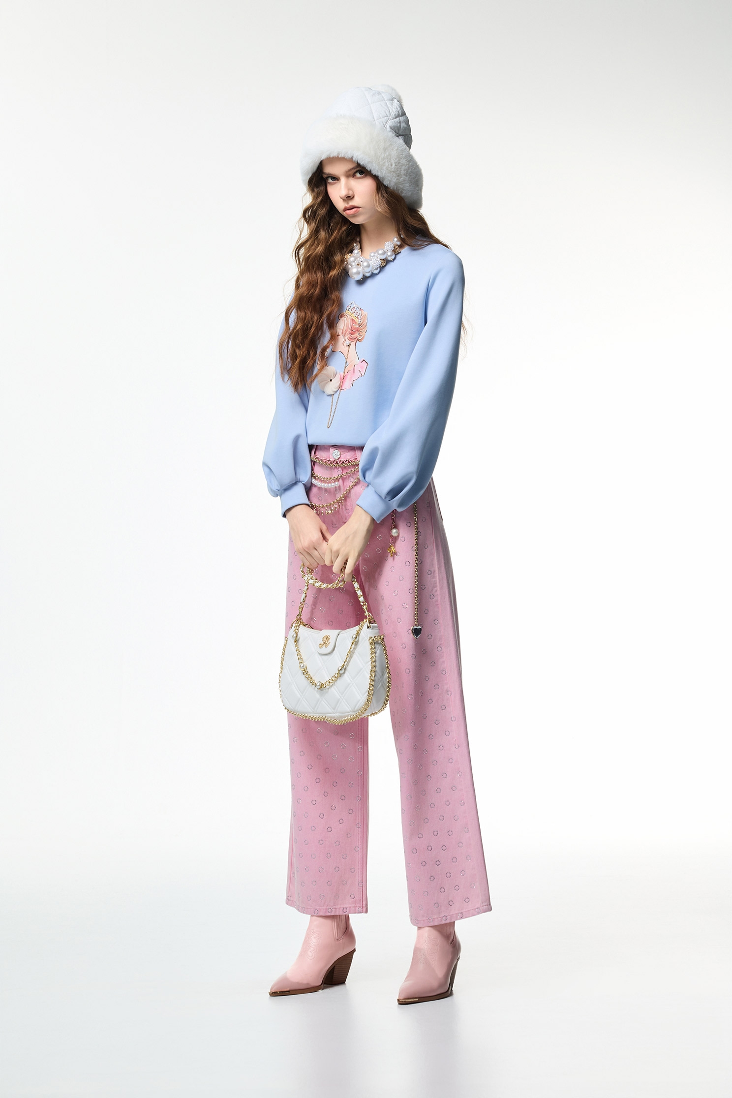 Figure Graphic Long Sleeve TopFigure Graphic Long Sleeve Top,Tops,pearl,Season (AW) Look