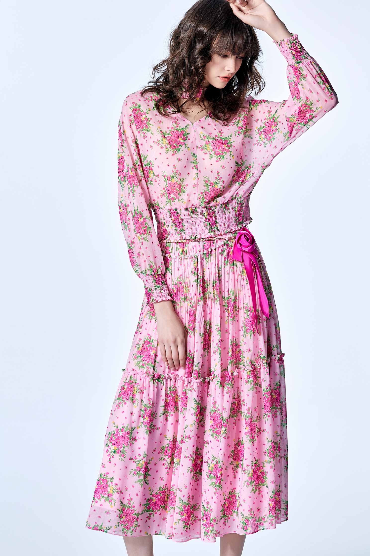 Floral Print V-neck Chiffon TopFloral Print V-neck Chiffon Top,V-Neck T shirts,Tops,Embroidered,Chiffon