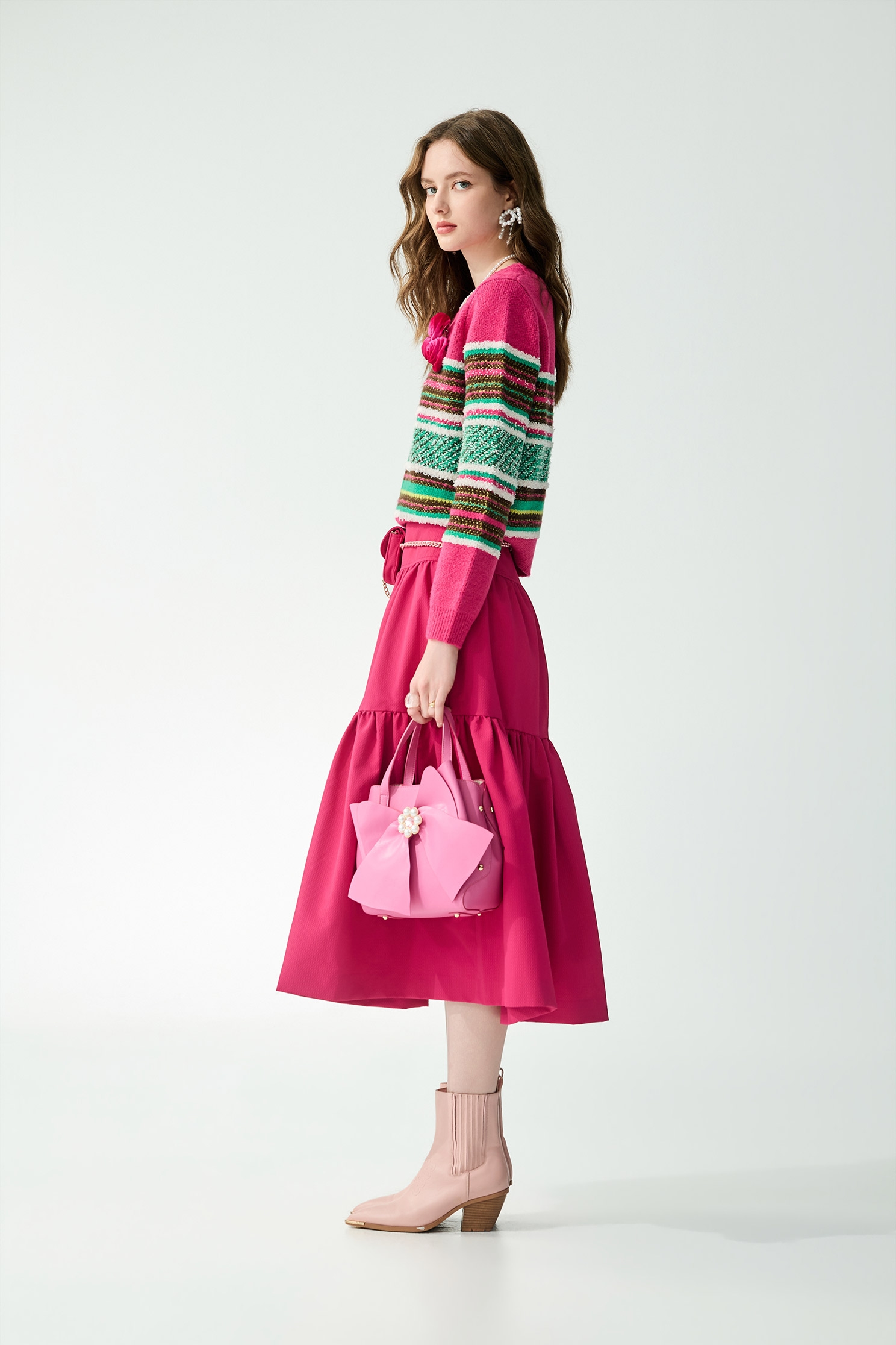 Colour Block Knit Top With Floral DetailColour Block Knit Top With Floral Detail,Tops,Season (SS) Look,Knitted,Knitted tops