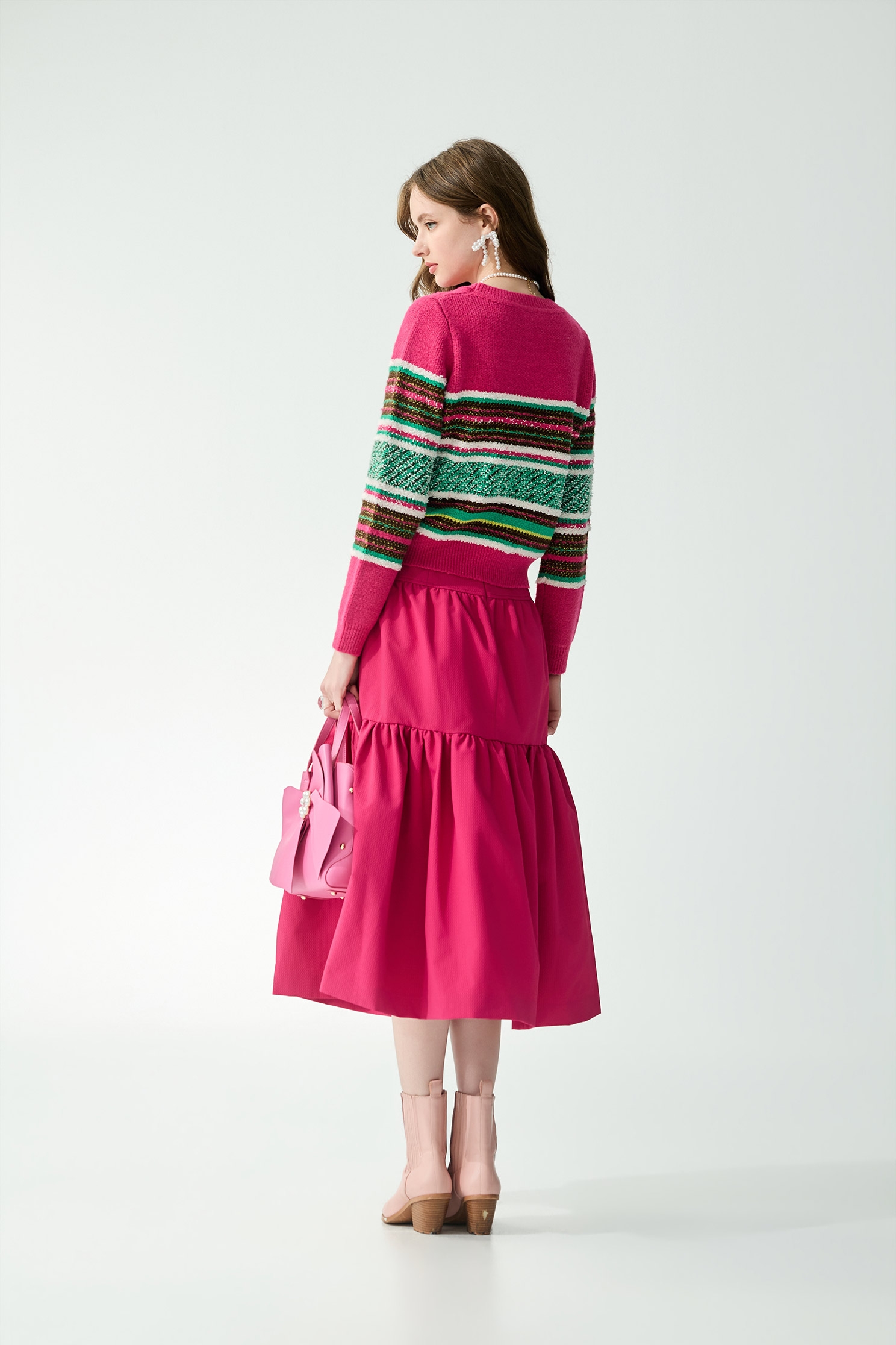 Colour Block Knit Top With Floral DetailColour Block Knit Top With Floral Detail,Tops,Season (SS) Look,Knitted,Knitted tops