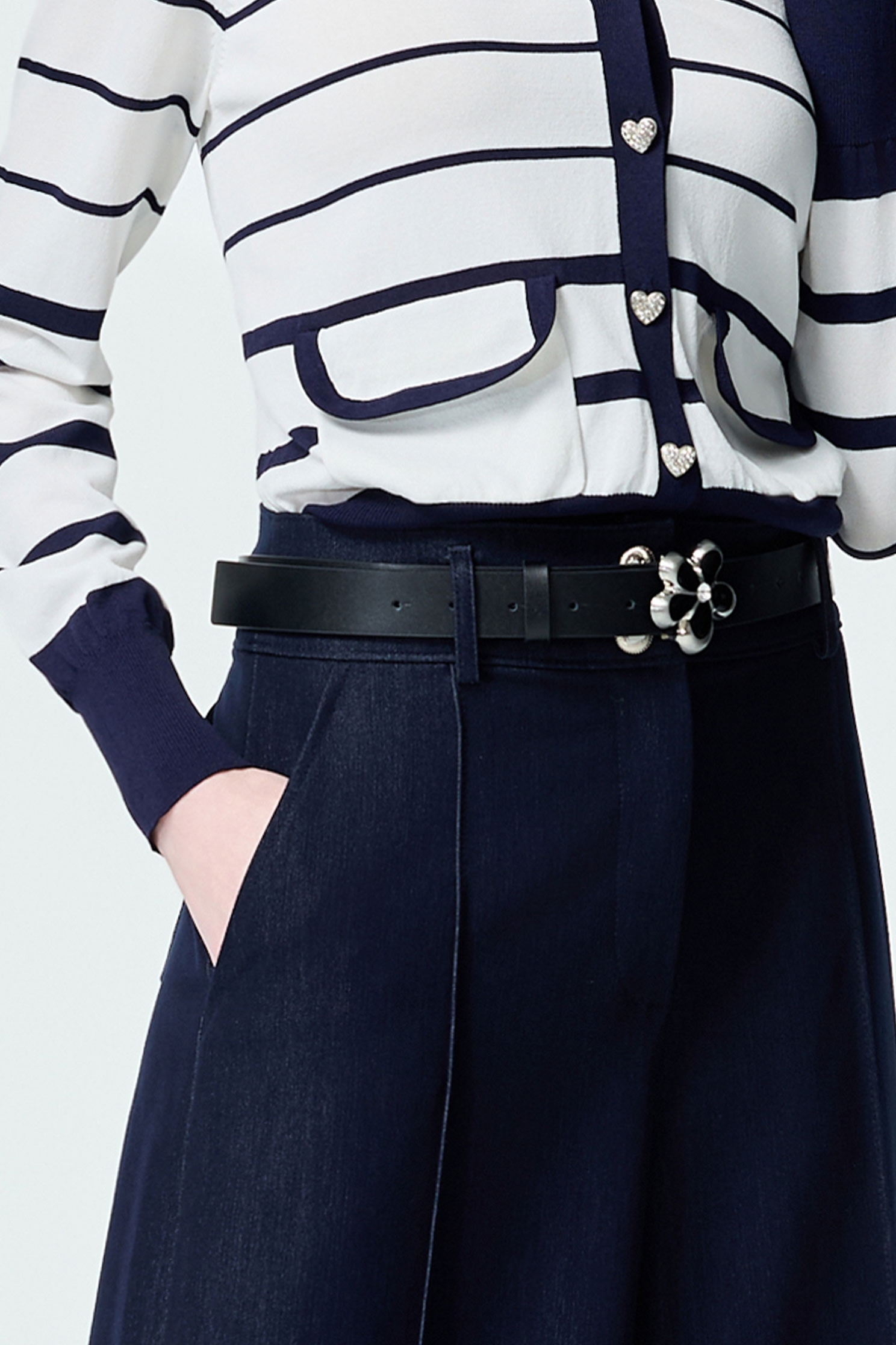 Diamonte Floral Leather BeltDiamonte Floral Leather Belt,Season (SS) Look,Leather