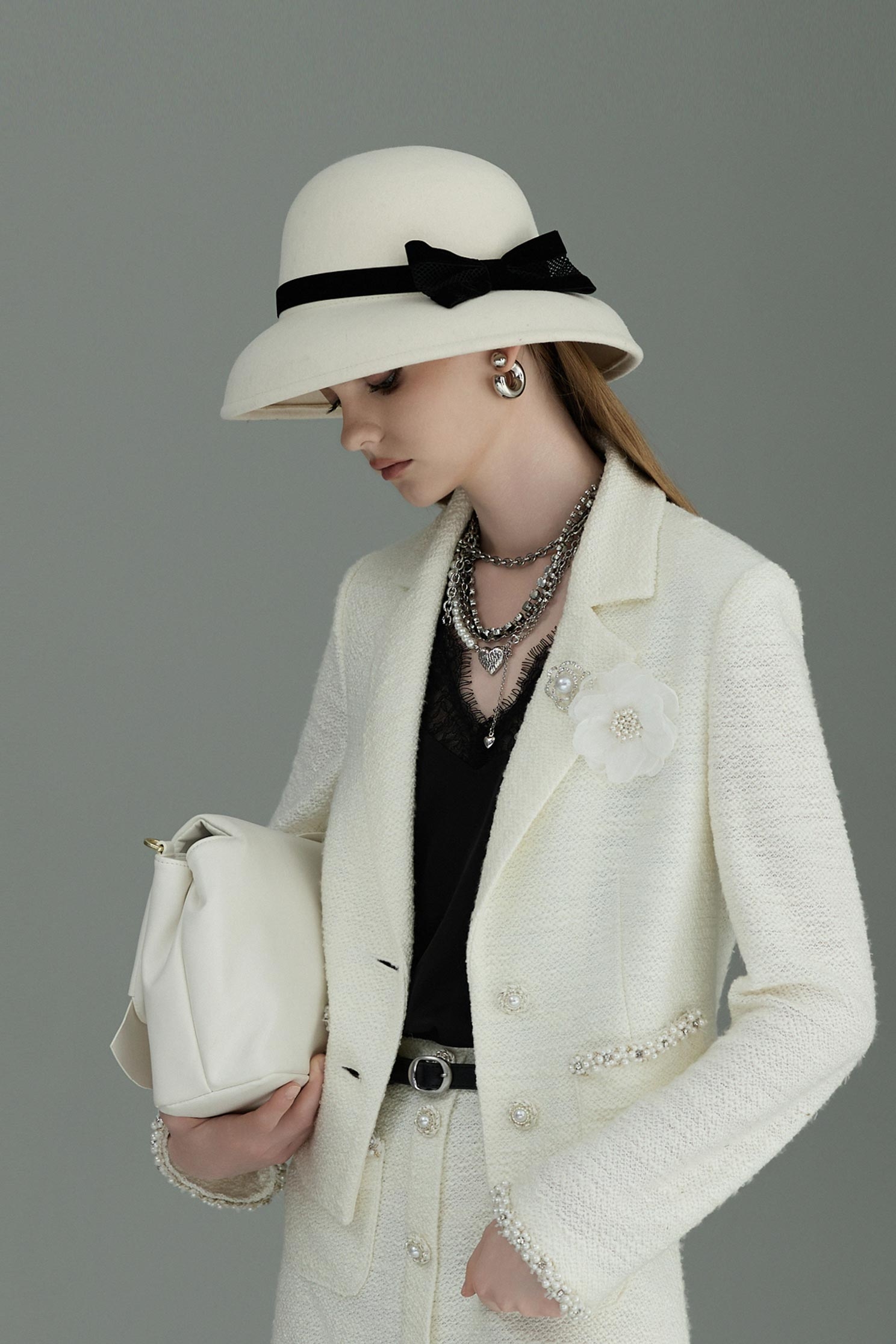 Contrast Black Bow Detail Woolen HatContrast Black Bow Detail Woolen Hat,Season (AW) Look,Purewool