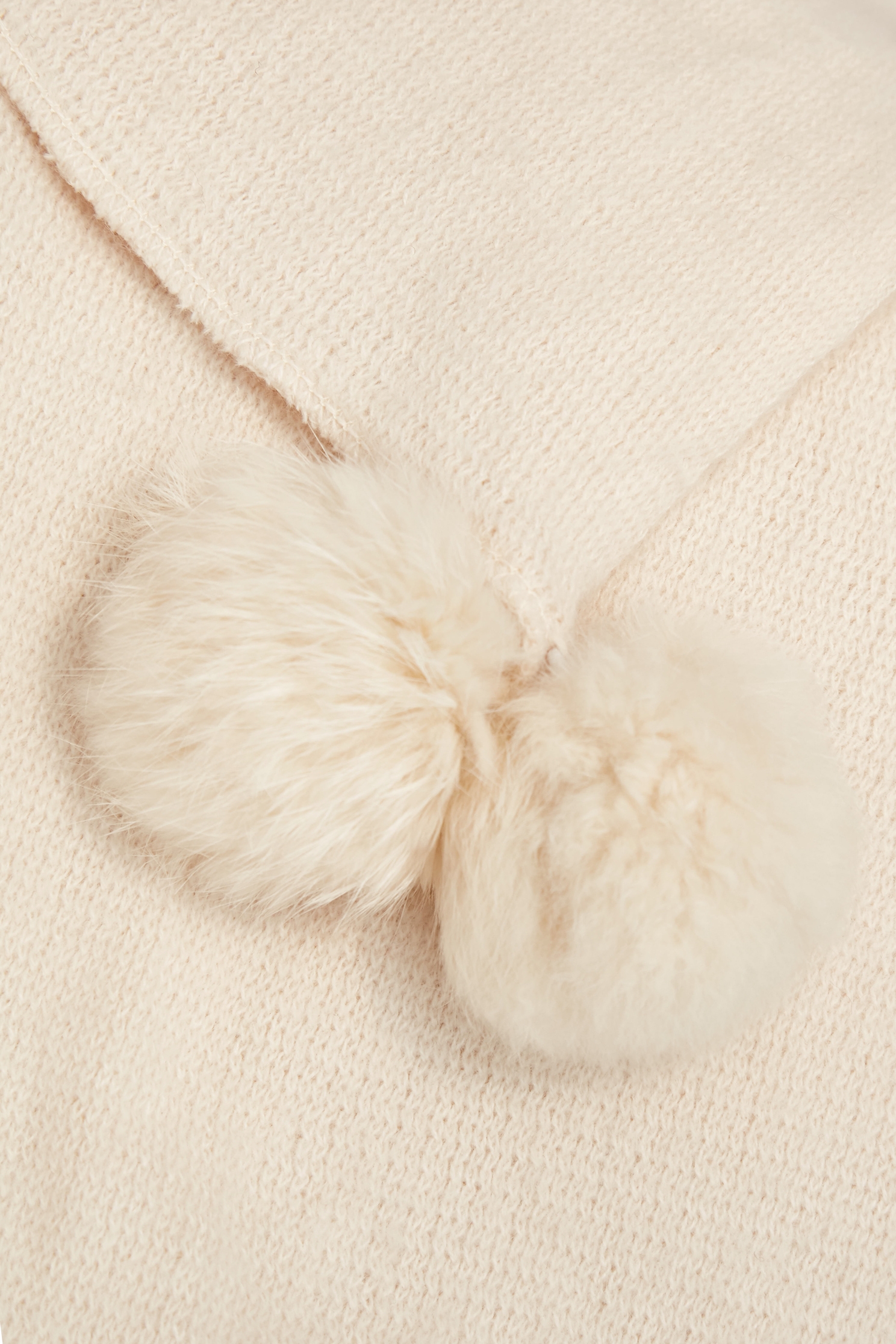 Simple Pom Pom ScarfSimple Pom Pom Scarf,Scarves,Season (AW) Look,Knitted