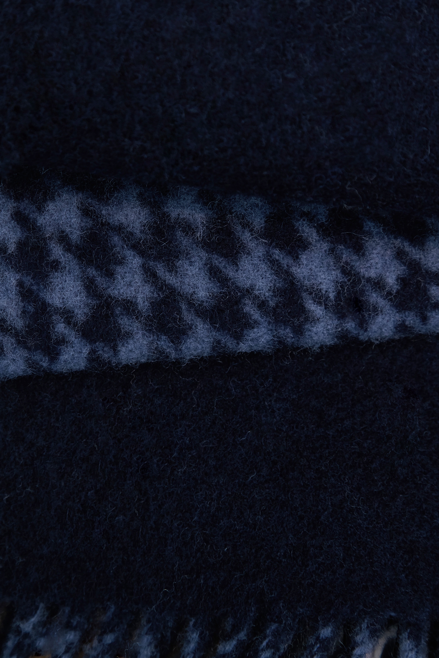 Classic Houndstooth Pure Wool ScarfClassic Houndstooth Pure Wool Scarf,Scarves,Season (AW) Look,Purewool,Knitted