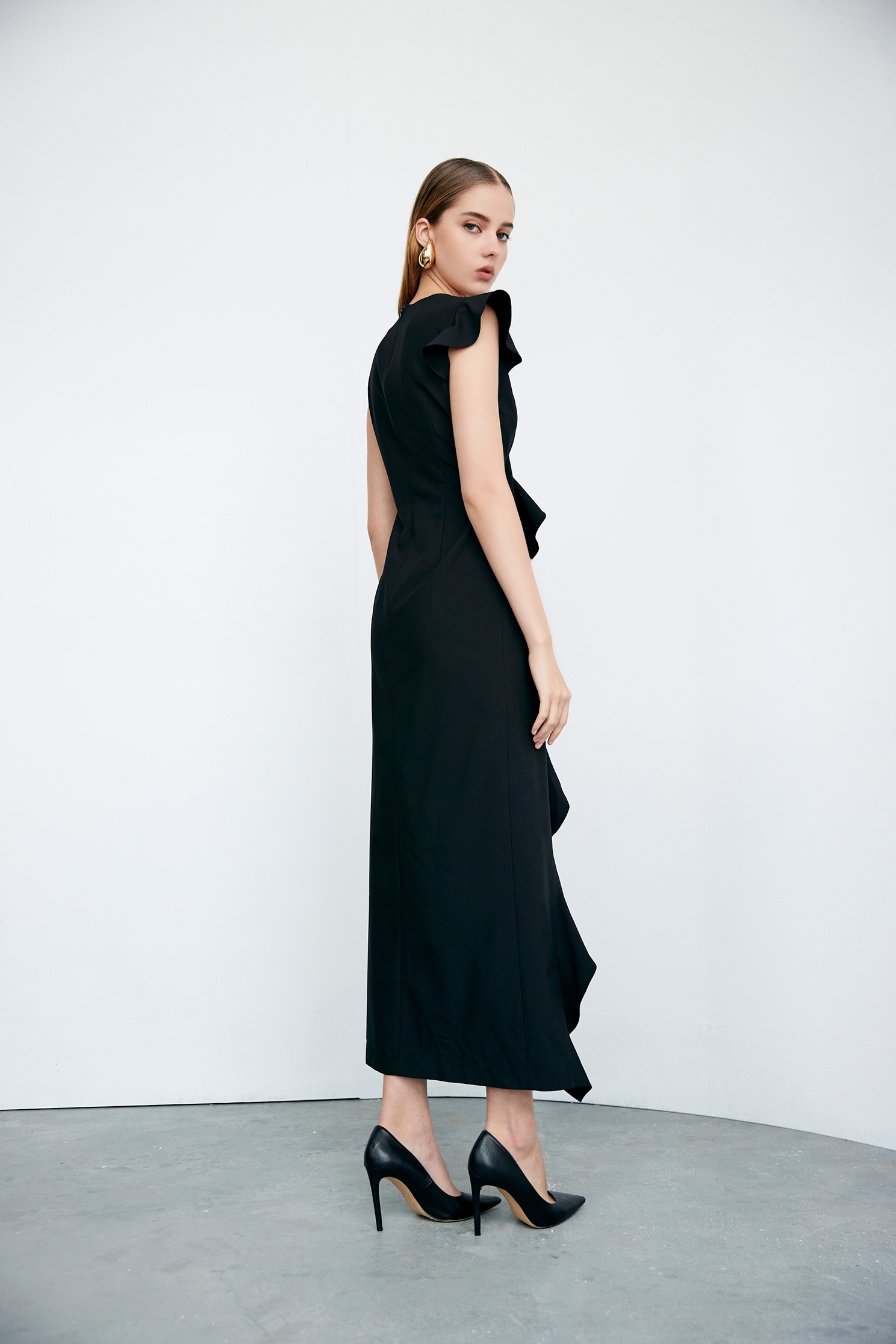 Ruffle Detail Side Slit DressRuffle Detail Side Slit Dress,cocktaildresses,Evening dresses,Season (AW) Look