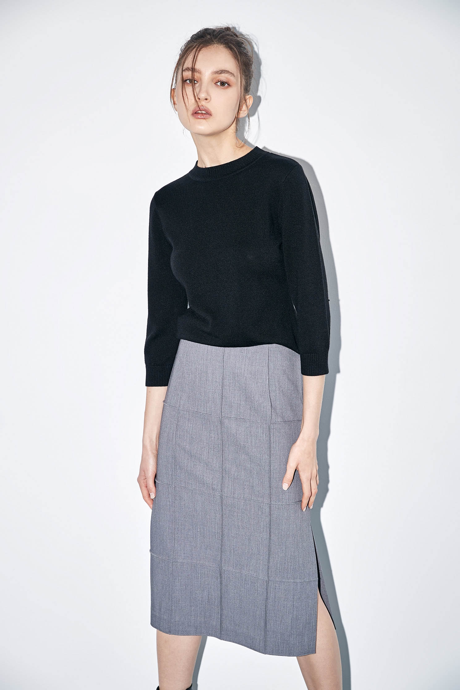 Basic Grey Skirt With Side SlitNarrow skirt with checked design,Season (AW) Look,Pencil skirts,Midi skirts