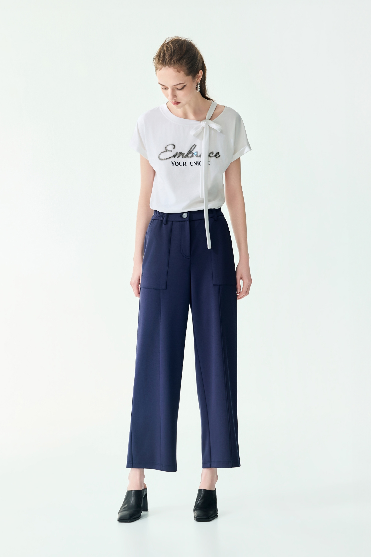Straight Cut Casual PantsStraight Cut Casual Pants,Embroidered,Culottes,Season (SS) Look,pants,Black pants