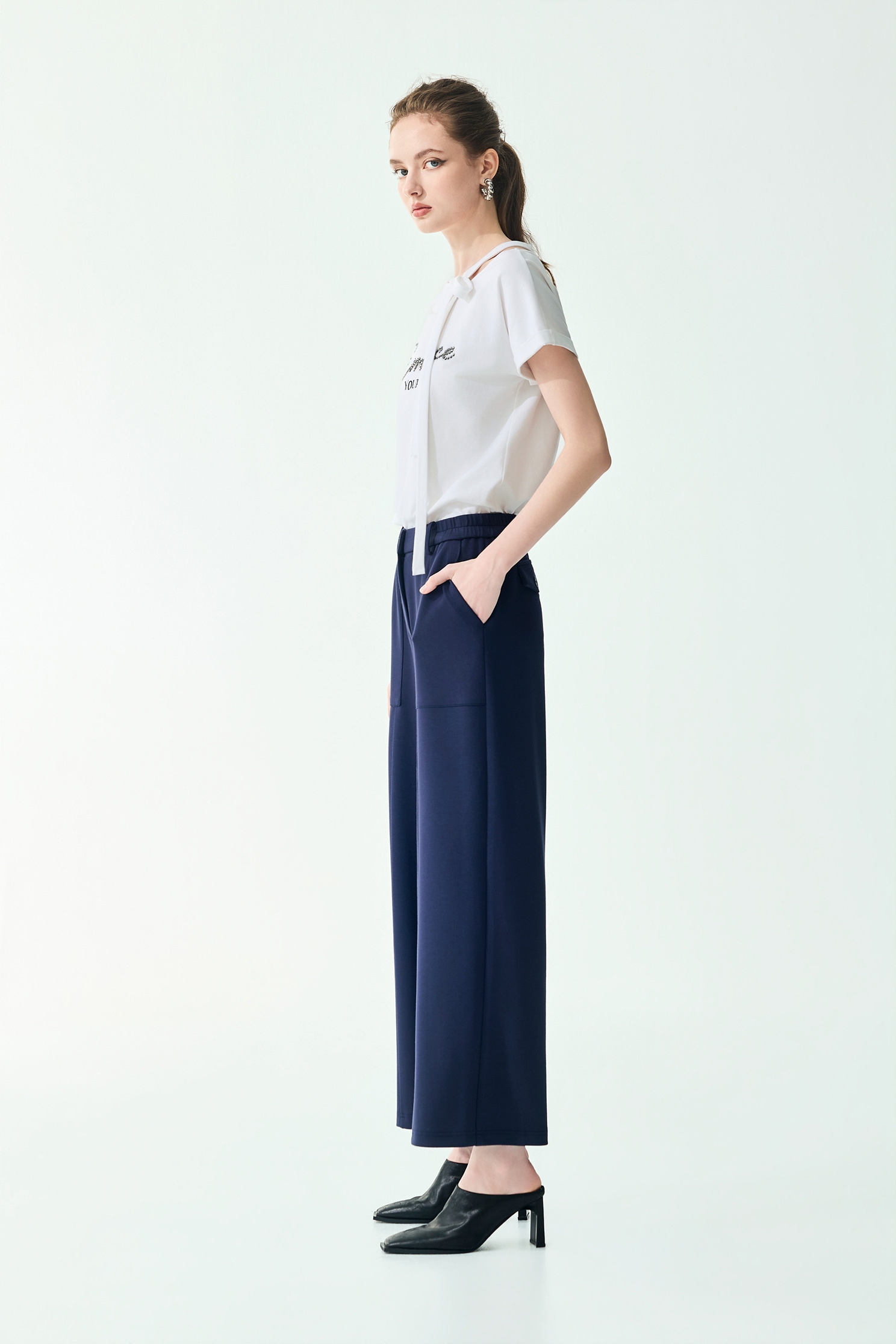 Straight Cut Casual PantsStraight Cut Casual Pants,Embroidered,Culottes,Season (SS) Look,pants,Black pants