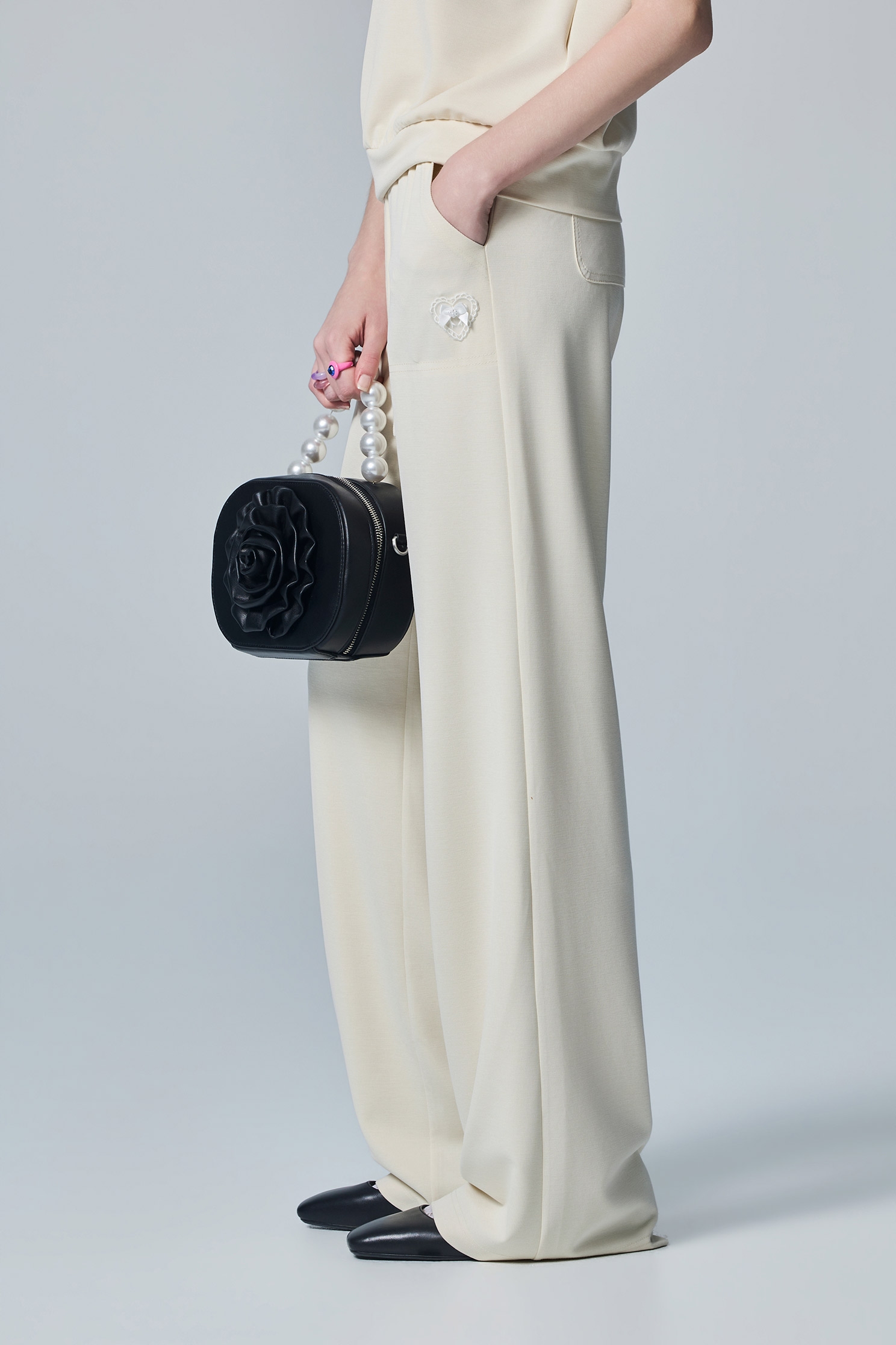 Casual Wide Leg PantsCasual Wide Leg Pants,Culottes,Season (AW) Look,Lace,pants