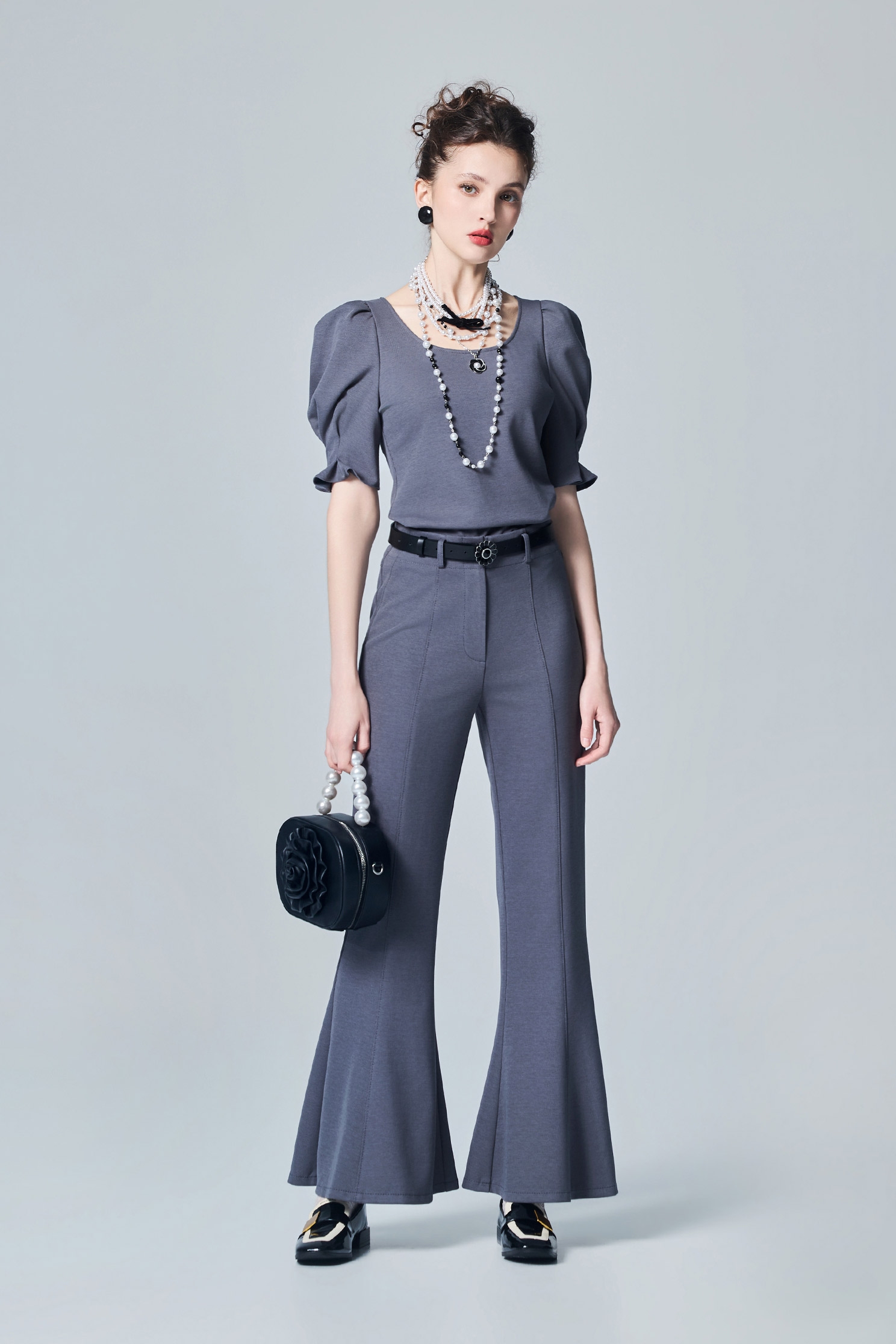 Minimalist Boot Leg PantsMinimalist Boot Leg Pants,Bell-bottoms,Season (AW) Look,pants