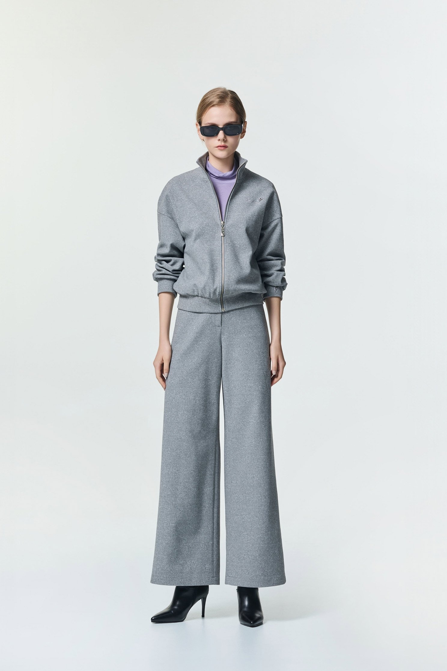 Minimalist Grey Wide Leg PantsMinimalist Grey Wide Leg Pants,Embroidered,Culottes,Season (SS) Look,pants