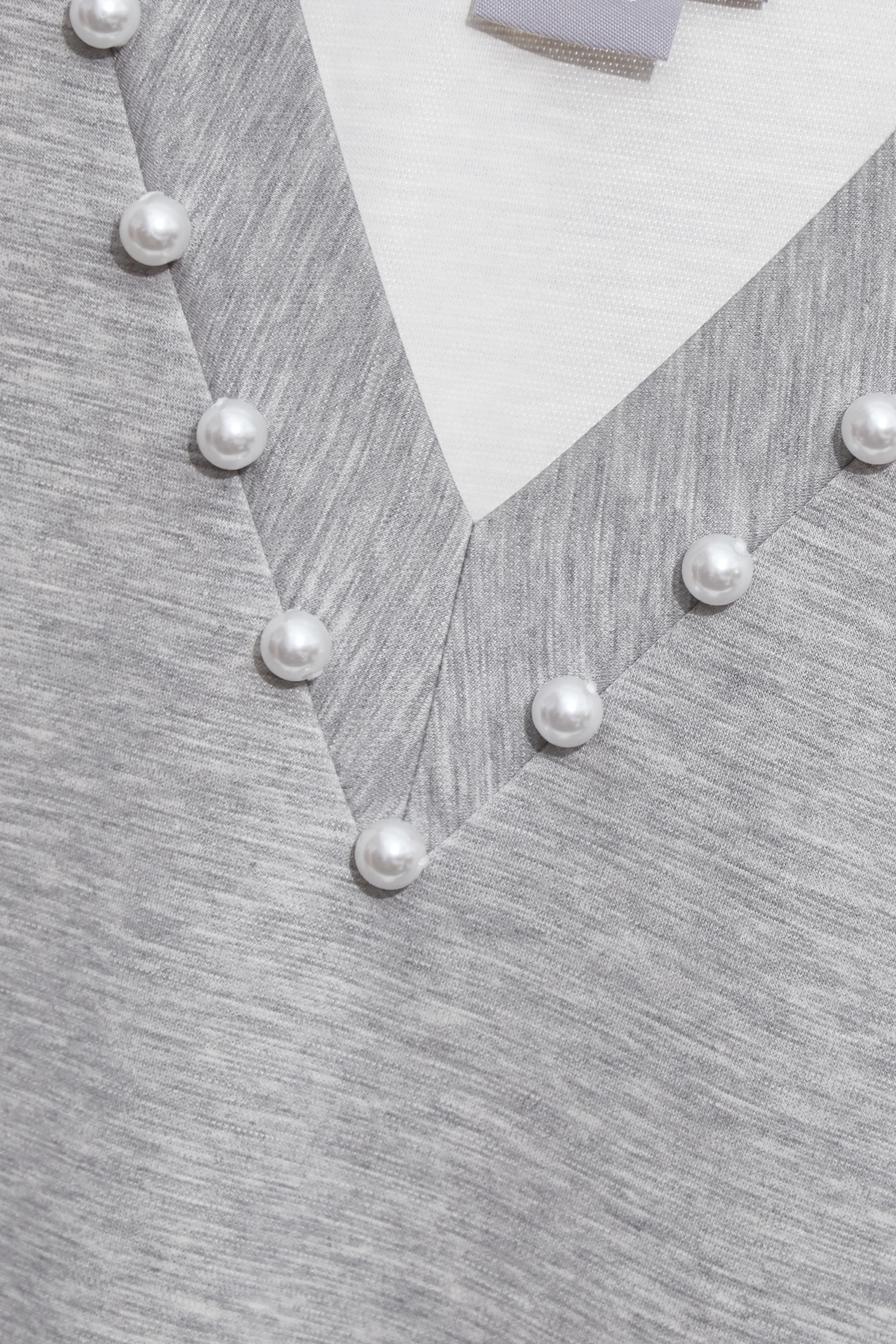 V-neck Pearl Detail VestV-neck Pearl Detail Vest,sleeveless tops,Tops,Season (SS) Look,pearl,White tops,sleeveless tops,Black tops