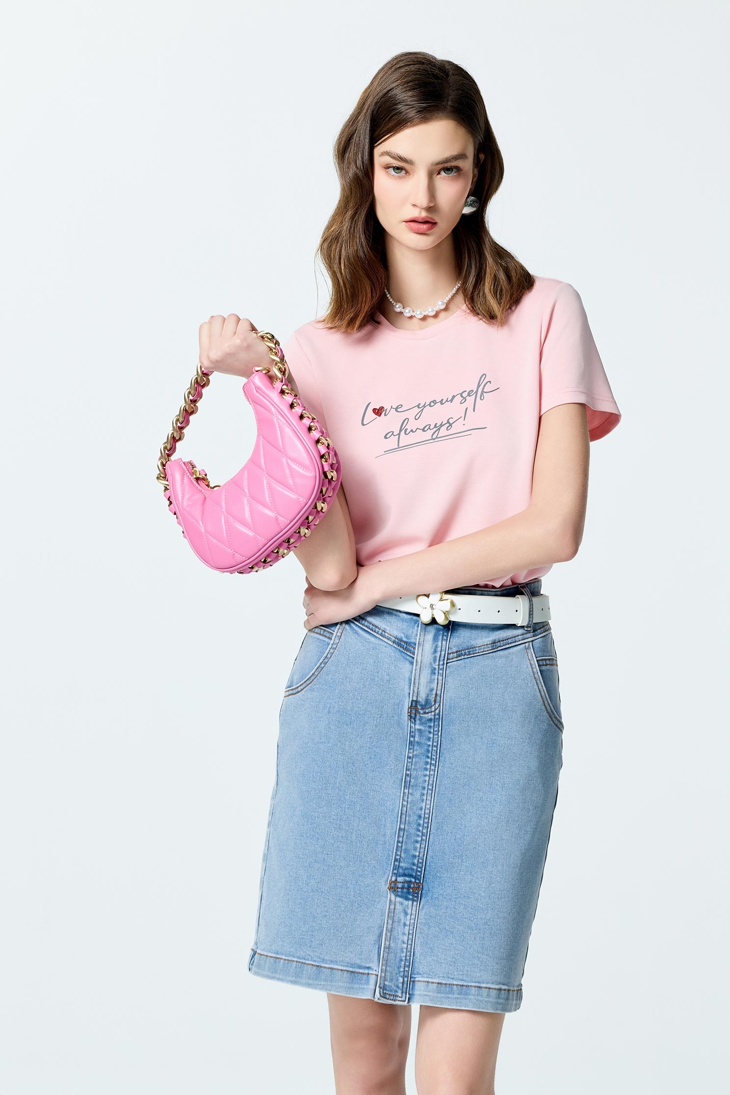 Front Slogan Basic TeeFront Slogan Basic Tee,T-shirts,Tops,Embroidered,Season (SS) Look,White tops