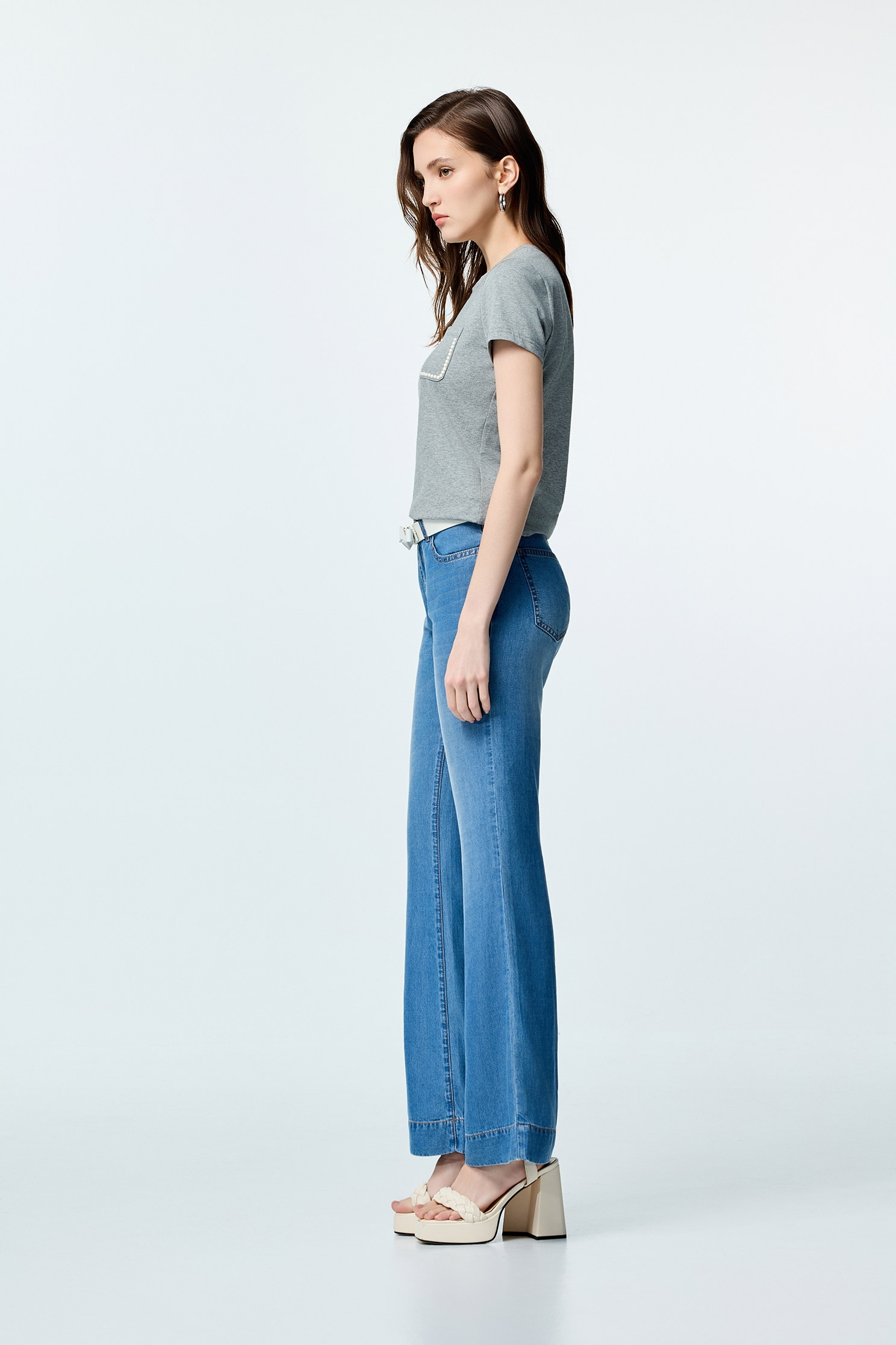 Pearl Applique Short Sleeve TeePearl Applique Short Sleeve Tee