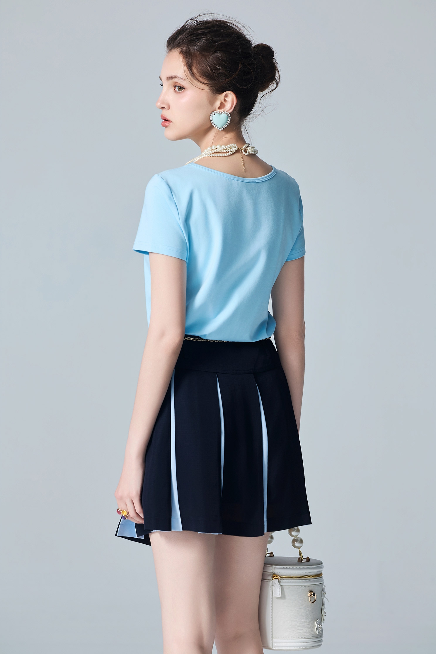 R Logo Short Sleeve TeeR Logo Short Sleeve Tee,U-Neck T shirts,Tops,Season (SS) Look,Cotton