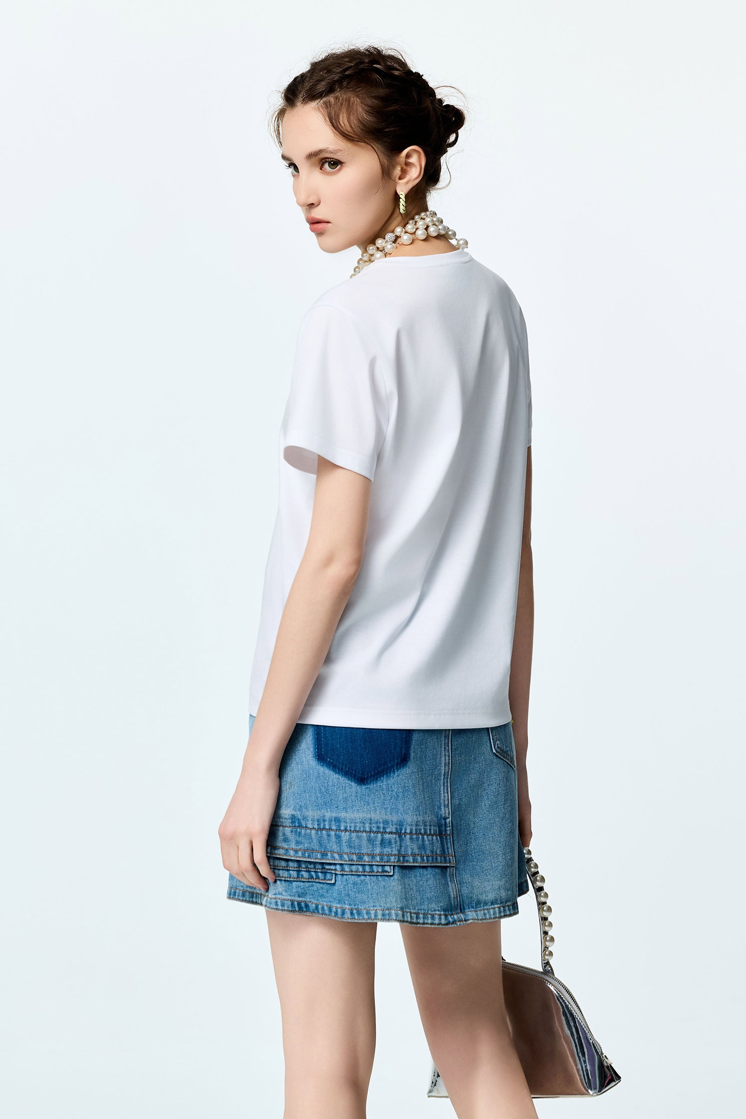 Embroidered Slogan Basic TeeEmbroidered Slogan Basic Tee,T-shirts,Tops,Embroidered,Season (SS) Look,White tops,Embroidered