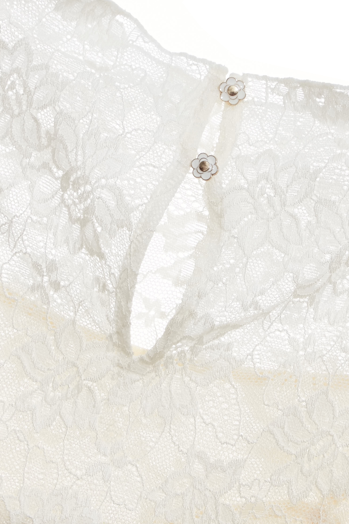 Off White Lace TopOff White Lace Top,Tops,Season (AW) Look,Valentine,sleeveless tops,blossoms,Lace,Lace tops,Lace tops,Turtleneck tops