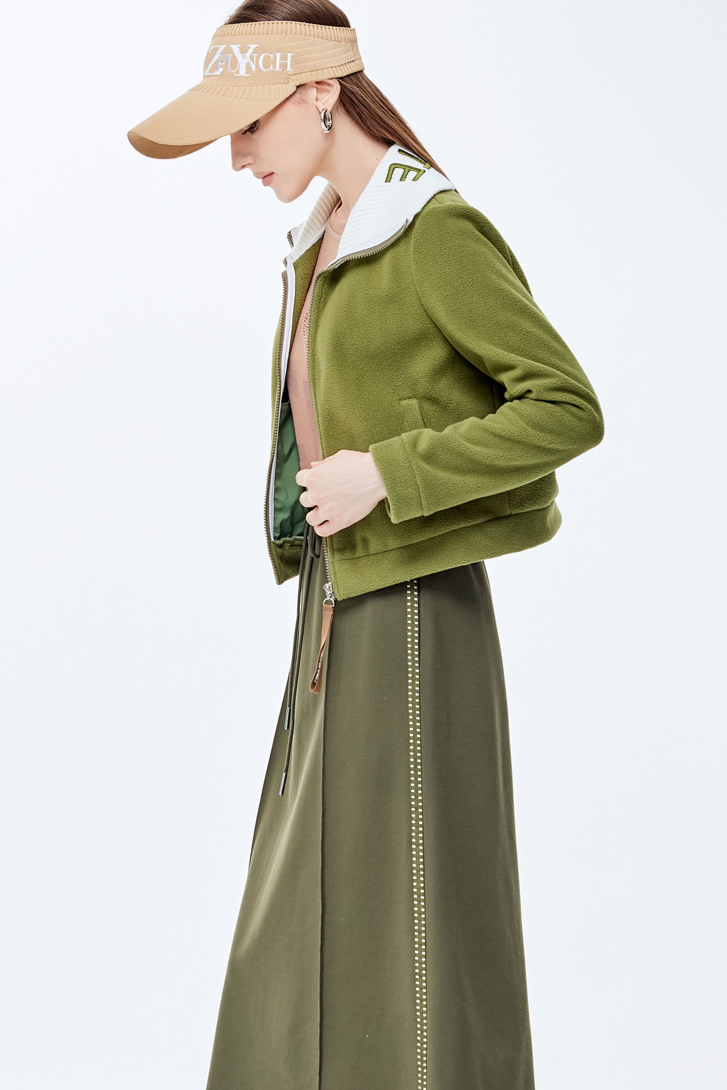 Hetian jade color warm jacketHetian jade color warm jacket,COZY PUNCH,Jackets,Embroidered,Outerwear,Season (AW) Look,Knitted,Long sleeve outerwear