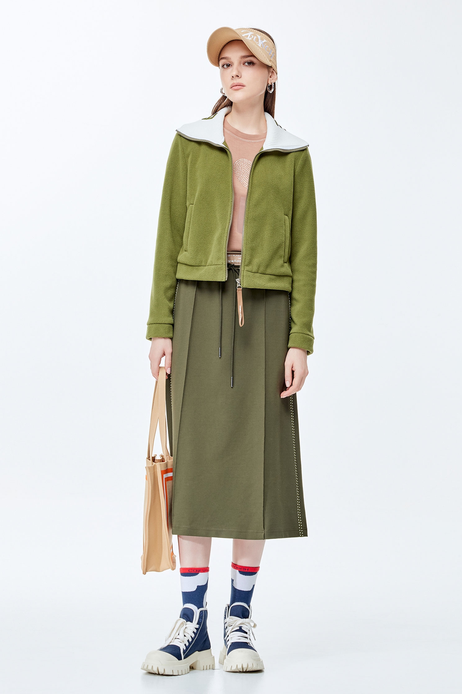 Hetian jade color warm jacketHetian jade color warm jacket,COZY PUNCH,Jackets,Embroidered,Outerwear,Season (AW) Look,Knitted,Long sleeve outerwear