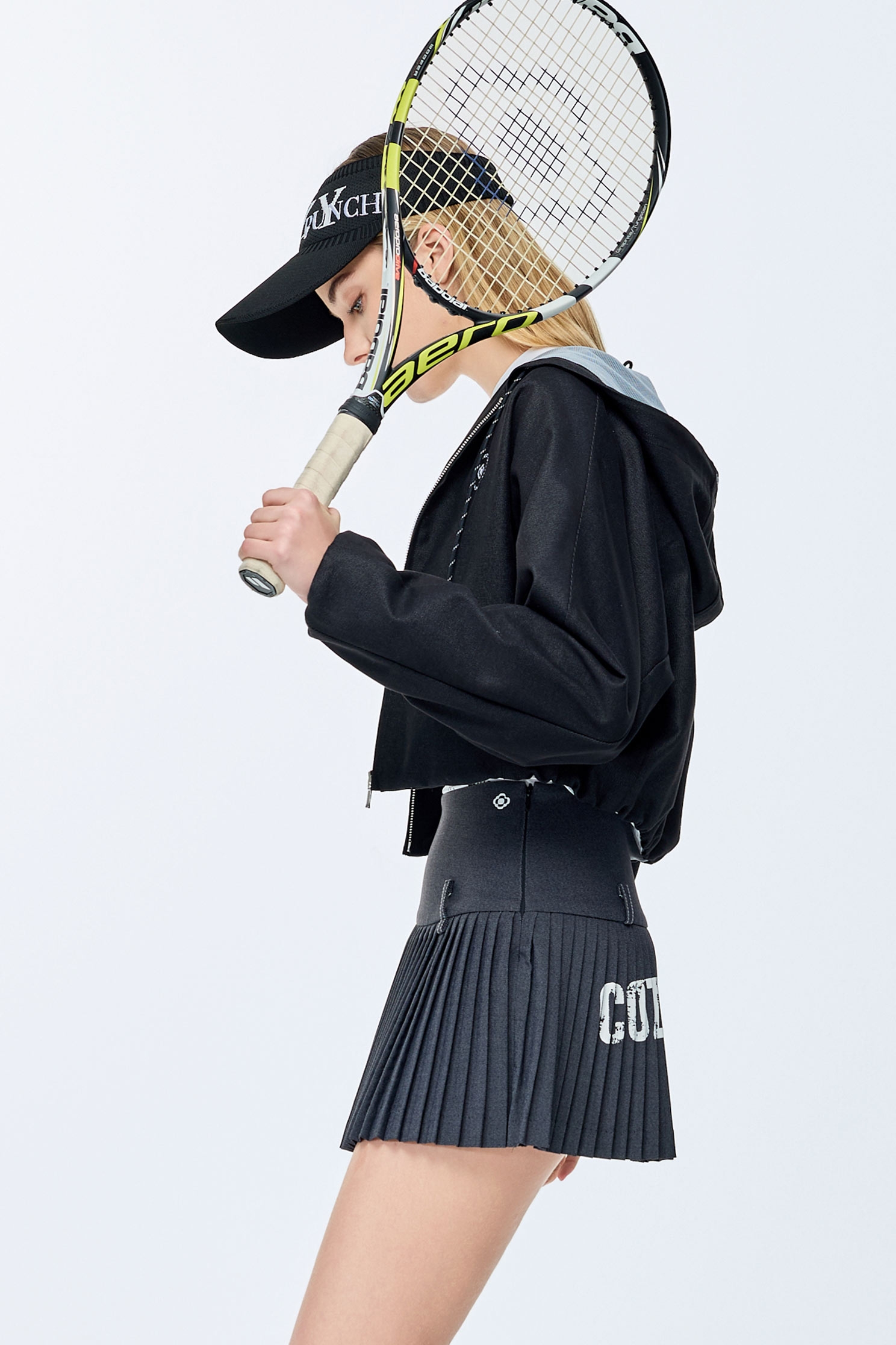 Salt gray casual sunscreen jacketSalt gray casual sunscreen jacket,COZY PUNCH,Jackets,Outerwear,Season (SS) Look,Denim,Denim Jackets,Hoodie jackets,Black outerwear