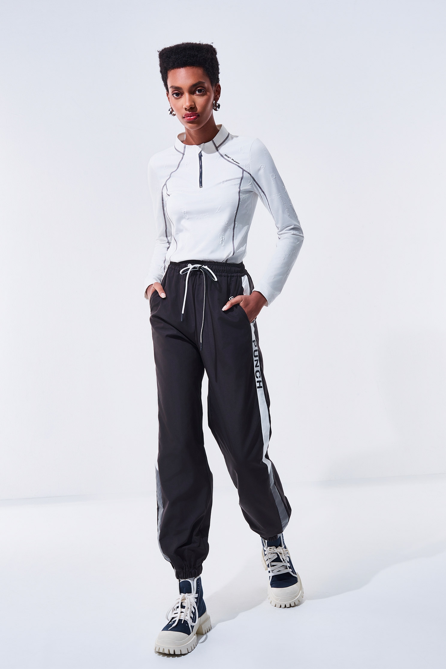 Color-Contrast Striped Casual PantsColor-Contrast Striped Casual Pants,COZY PUNCH,Season (AW) Look,pants,Black pants