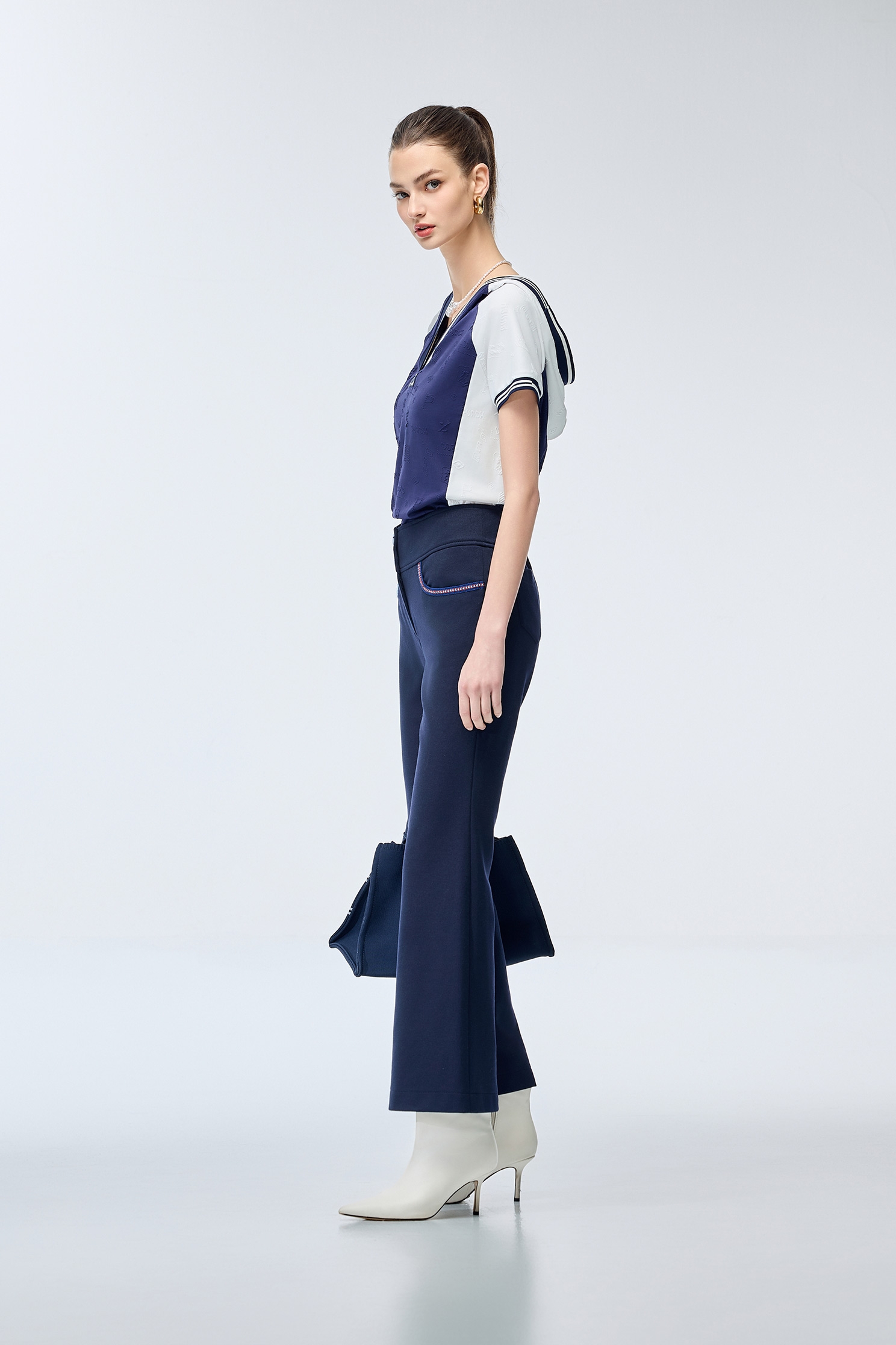 Ocean Cave Color Side Slit Flared PantsOcean Cave Color Side Slit Flared Pants,COZY PUNCH,Bell-bottoms,Culottes,Season (SS) Look,Bell-bottoms