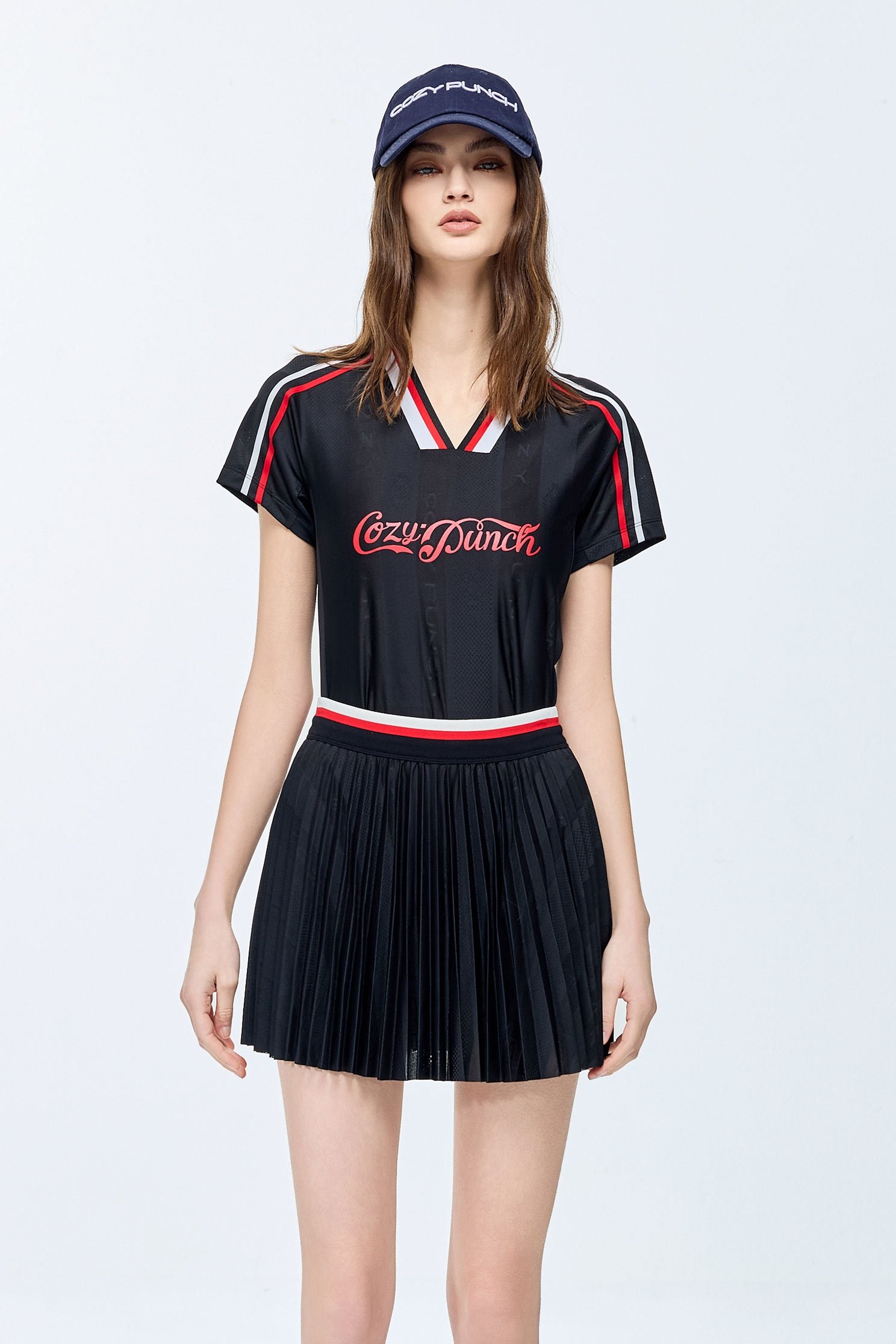 Jacquard Mesh T-shirtJacquard Mesh T-shirt,COZY PUNCH,V-Neck T shirts,Tops,Season (SS) Look,Mesh fabric