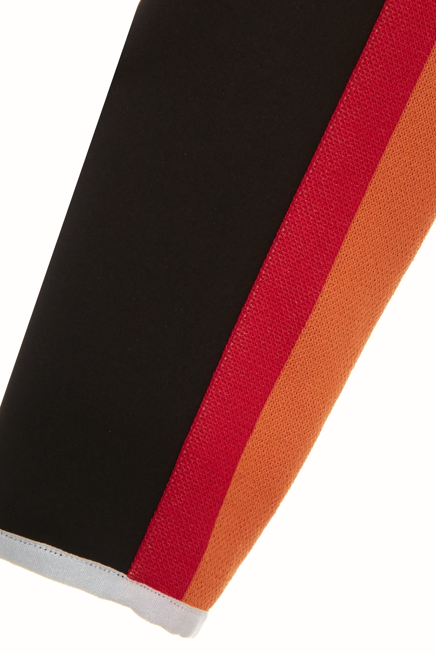 Flame-Colored Knit Detail TopColor-block small stand collar golf top,COZY PUNCH,Tops,Season (AW) Look,Knitted,Knitted tops,Turtleneck tops