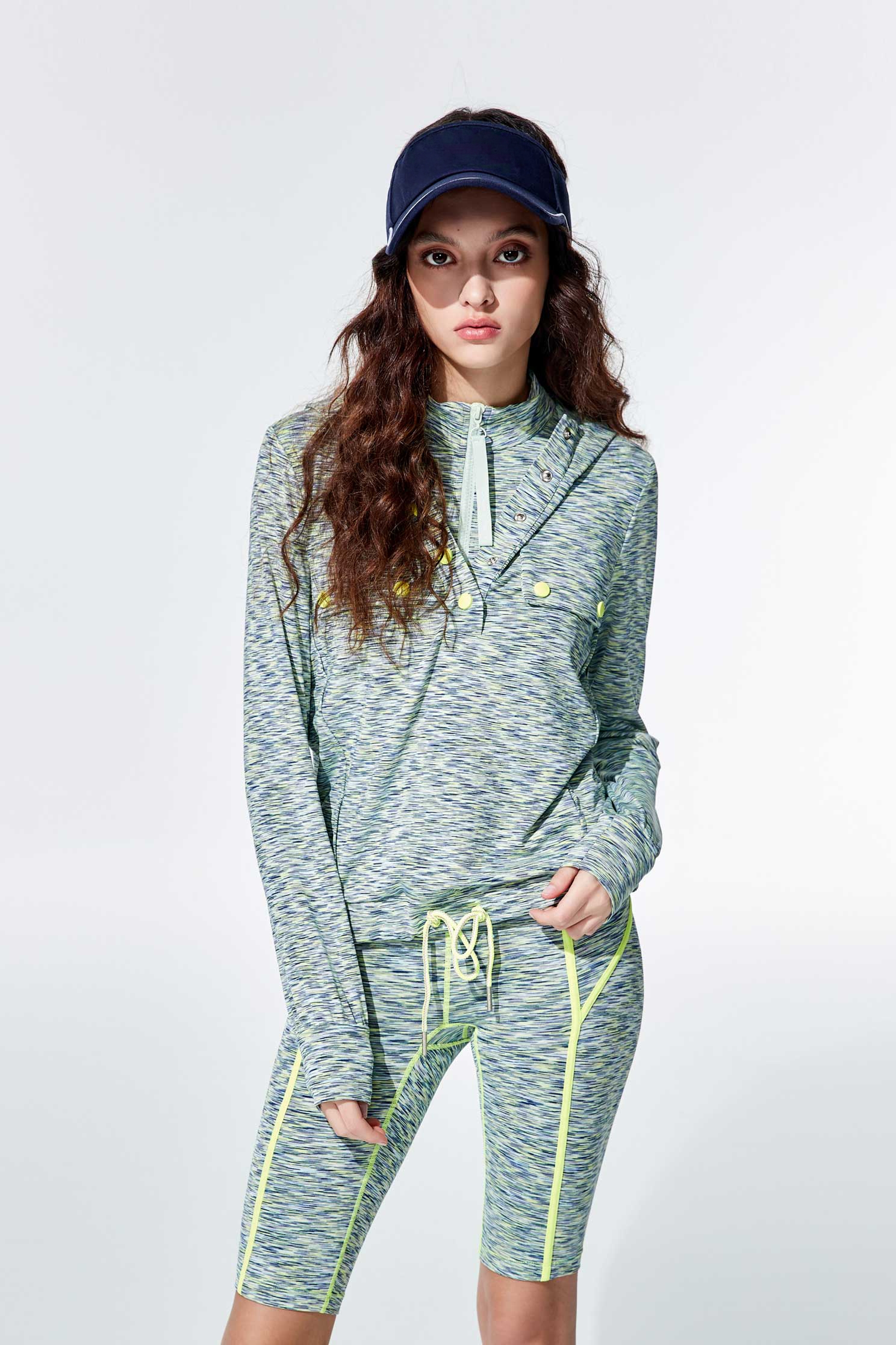 Green gauze sun protection jacketGreen gauze sun protection jacket,COZY PUNCH,Outerwear,Hoodie tops,Season (AW) Look,Hoodie jackets