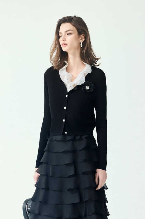 Floral Brooch Detail Knit Cardigan,,Floral Brooch Detail Knit Cardigan,Season (SS) Look,pearl,Jackets,Outerwear,Season (SS) Look,White outerwear,Tops,Season (SS) Look,pearl,White tops,Lace,Bell-bottoms,Season (SS) Look,pearl,White pants,pants,sleeveless tops,Season (SS) Look,White tops,sleeveless tops,Lace,Tops,Season (SS) Look,Plaid,pearl,White tops,Cotton,Culottes,Season (SS) Look,pants,Chiffon,Black pants,Season (SS) Look,pearl,White skirts,Mini skirts,Dresses,Under shirts,Season (SS) Look,Plaid,Chiffon,Culottes,Season (SS) Look,pearl,pants,Black pants,sleeveless tops,Season (SS) Look,pearl,White tops,sleeveless tops,Knitted,Knitted tops,Jackets,Outerwear,Season (SS) Look,pearl,Knitted,Knitted coats,Black outerwear