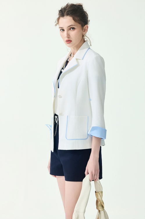 Blue Trim Detail White Blazer,,,sleeveless tops,Tops,Season (SS) Look,sleeveless tops,bows,Knitted,Knitted tops,Jackets,Outerwear,Season (SS) Look,White outerwear,bows