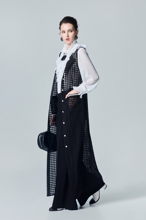 Black Organza Full Length Outerwear,pearl
