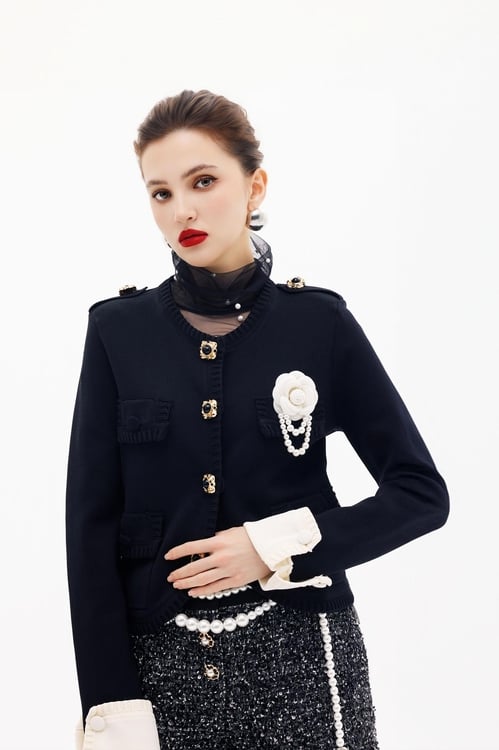 Floral Brooch Detail Knit Cardigan,Jackets