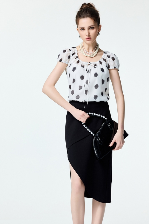 Asymmetric Panel Black Skirt,Black skirts