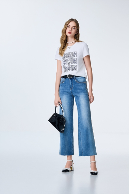 Studded Detail Straight Cut Jeans,Jeans