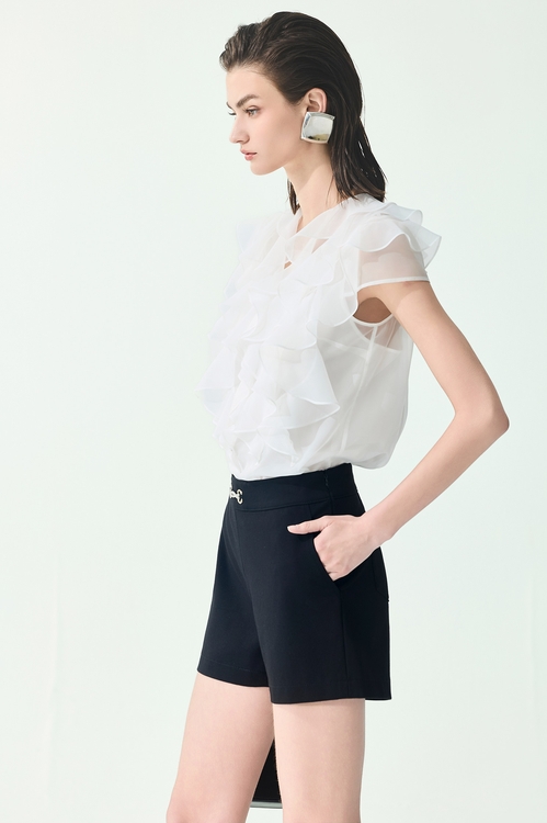 Minimalist Silver Buckle Black Shorts,,Minimalist Silver Buckle Black Shorts,Culottes,Season (SS) Look,pants,Bell-bottoms,Season (SS) Look,pants,Black pants,Season (SS) Look,pants,Skorts,Chiffon,Black pants,Season (SS) Look,Shorts,pants,Black pants