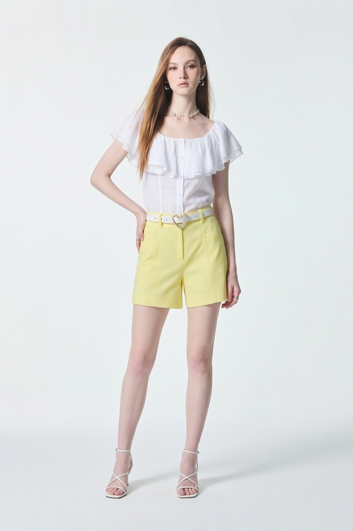 Front Pocket Yellow Shorts,Season (SS) Look