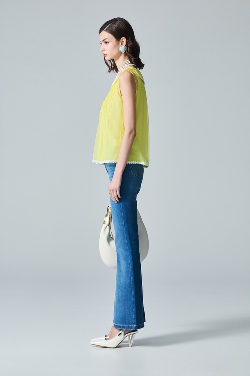 Floral Beading Detail Boot Leg Jeans,,Floral Beading Detail Boot Leg Jeans,Bell-bottoms,Season (AW) Look,pants,Season (SS) Look,Denim,Jeans,pants,Denim,Jeans,Season (AW) Look,bows,pants
