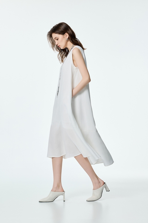 V-neck Loose Fit Linen Dress,White dresses