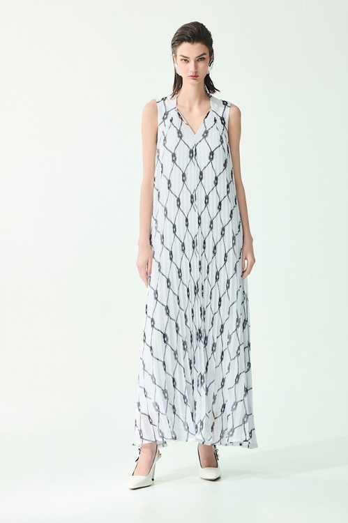 French Knot Graphic Print Pleated Maxi Dress,Chiffon