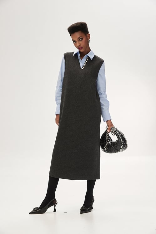 V-neck Pearl Detail Grey Dress,V-neck dresses