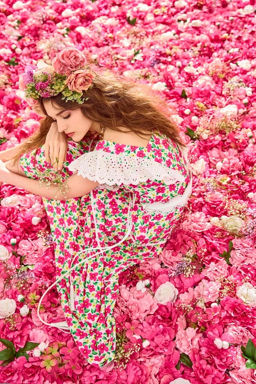 Bold Floral Print Dress With Lace Detail,,Bold Floral Print Dress With Lace Detail,Season (SS) Look,pants,Jumpsuits,Tops,bestselling,Season (SS) Look,sleeveless tops,Tops,Embroidered,Season (SS) Look,White tops,sleeveless tops,sleeveless tops,Tops,bestselling,Season (SS) Look,sleeveless tops,bows,Season (SS) Look,Lace,Midi skirts,Tops,Embroidered,Season (SS) Look,Mesh fabric,Season (SS) Look,Denim,Jeans,pants,bestselling,Season (SS) Look,pearl,bows,Midi skirts,sleeveless tops,Tops,Embroidered,Season (SS) Look,pearl,White tops,sleeveless tops,sleeveless tops,Tops,bestselling,Season (SS) Look,sleeveless tops,U-Neck T shirts,Tops,Embroidered,Season (SS) Look,pearl,White tops,bestselling,Season (SS) Look,Mini skirts,Tops,Season (SS) Look,Dresses,Embroidered,Lace dresses,Season (SS) Look,White dresses,Lace,Lace dresses,bows,sleeveless tops,Tops,Season (SS) Look,pearl,sleeveless tops,Lace,Tops,bestselling,Season (SS) Look,Mesh fabric,Season (SS) Look,Denim,Jeans,pearl,White pants,pants,Tops,Season (SS) Look,Plaid,pearl,Jackets,bestselling,Outerwear,Season (SS) Look,Knitted,Knitted coats,Dresses,bestselling,Chiffon dresses,Season (SS) Look,Chiffon,Chiffon dresses,Jackets,Outerwear,Season (SS) Look,pearl,Season (SS) Look,Mini skirts,Dresses,Season (SS) Look,Lace