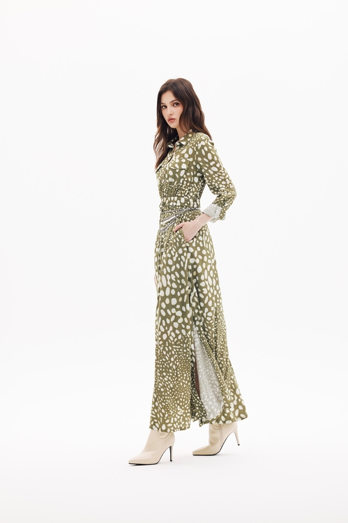 Animal Spots Print Maxi Dress,,Animal Spots Print Maxi Dress,Jackets,Outerwear,Season (SS) Look,Season (SS) Look,Denim,Jeans,pants,Tops,Embroidered,Season (SS) Look,White tops,Dresses,Season (SS) Look