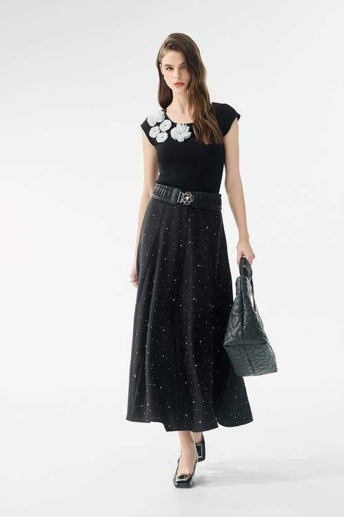 Contrast 3-D Floral Detail Knit Vest,,Contrast 3-D Floral Detail Knit Vest,Season (SS) Look,pearl,Midi skirts,Tops,Under shirts,Season (SS) Look,Knitted,Chiffon,black tops,Season (SS) Look,pearl,Mini skirts,Jackets,Outerwear,Season (SS) Look,pearl,Jackets,Outerwear,Season (SS) Look,Black outerwear,Season (SS) Look,Black skirts,Tops,Season (SS) Look,black tops,Tops,Season (SS) Look,White tops,Blouses,sleeveless tops,Season (SS) Look,Stripe,sleeveless tops,Knitted,Knitted tops,Black tops